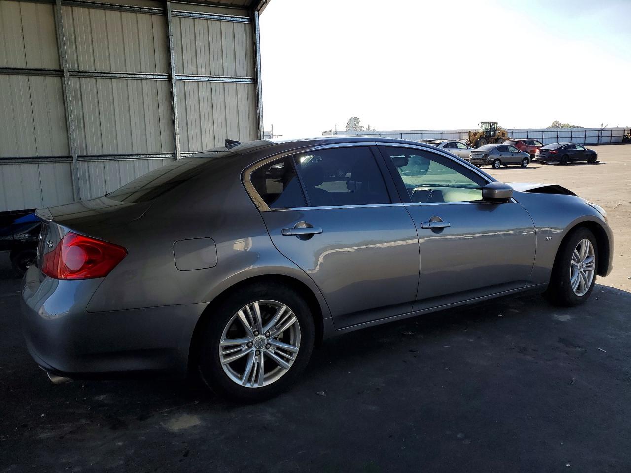 2015 Infiniti Q40 Base Gray vin: JN1CV6AP4FM500244