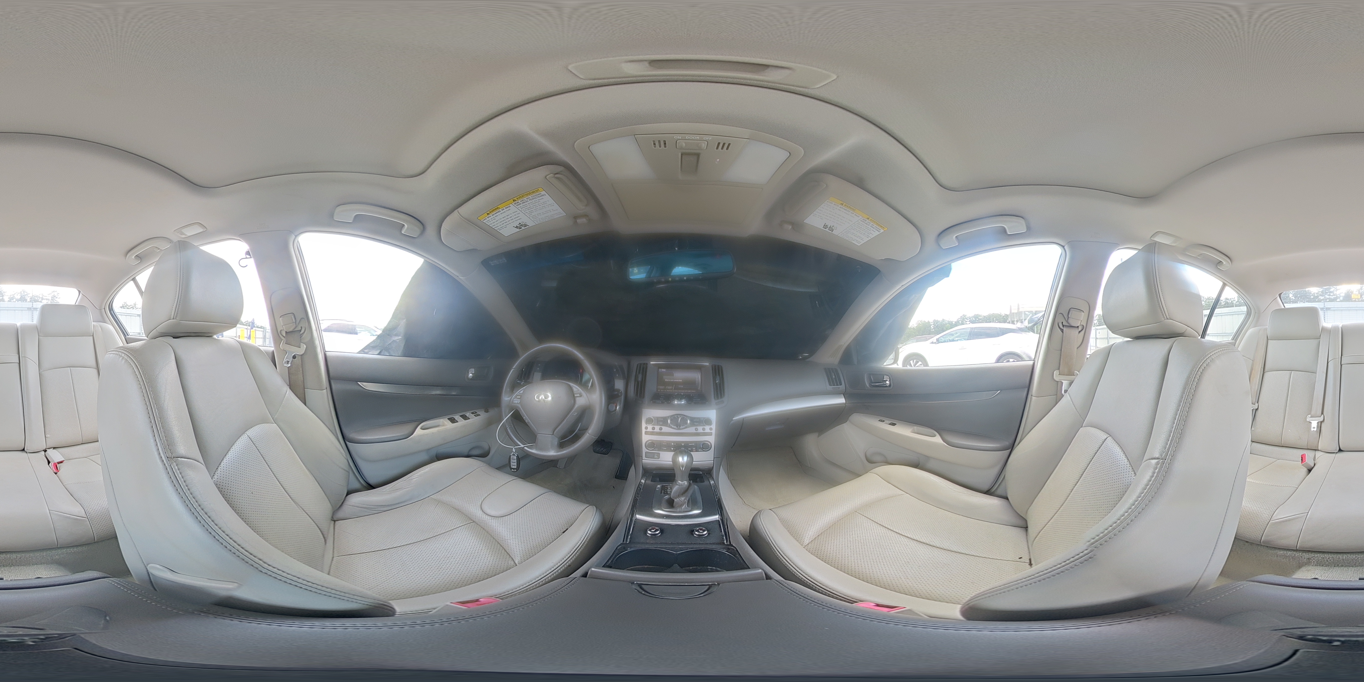 2015 Infiniti Q40 Base White vin: JN1CV6AP4FM501829