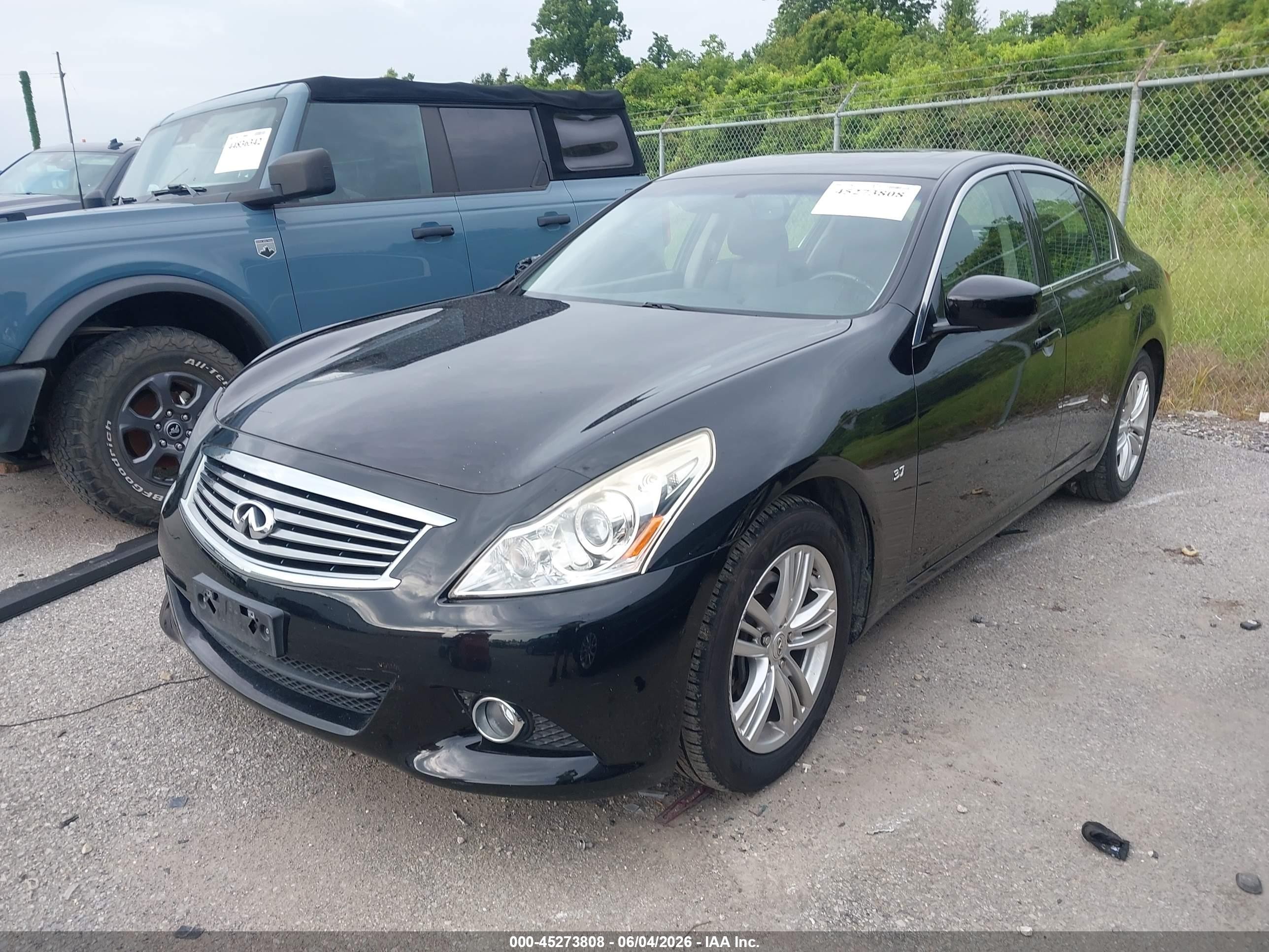2015 Infiniti Q40   Black vin: JN1CV6AP4FM580287