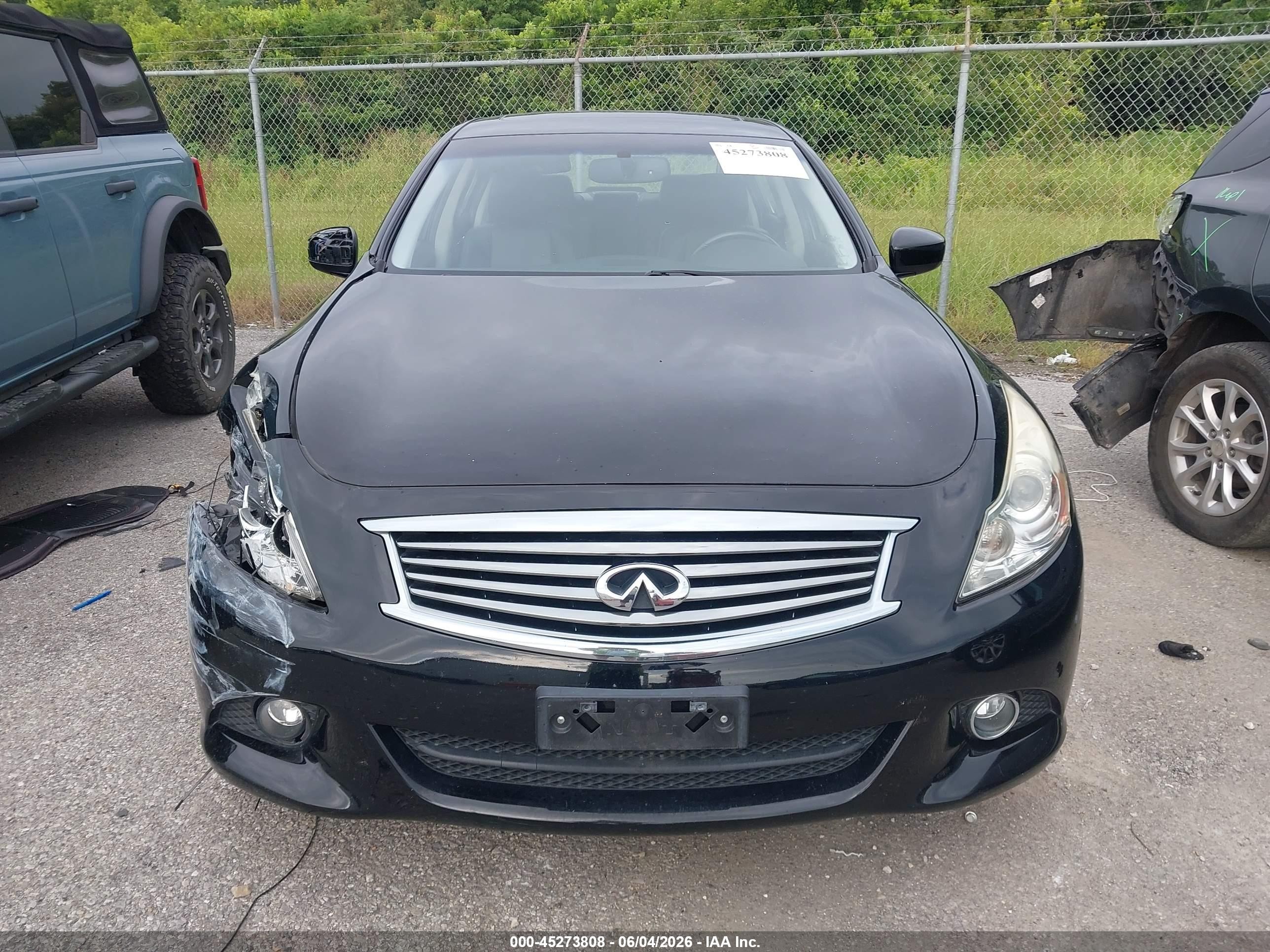 2015 Infiniti Q40   Black vin: JN1CV6AP4FM580287