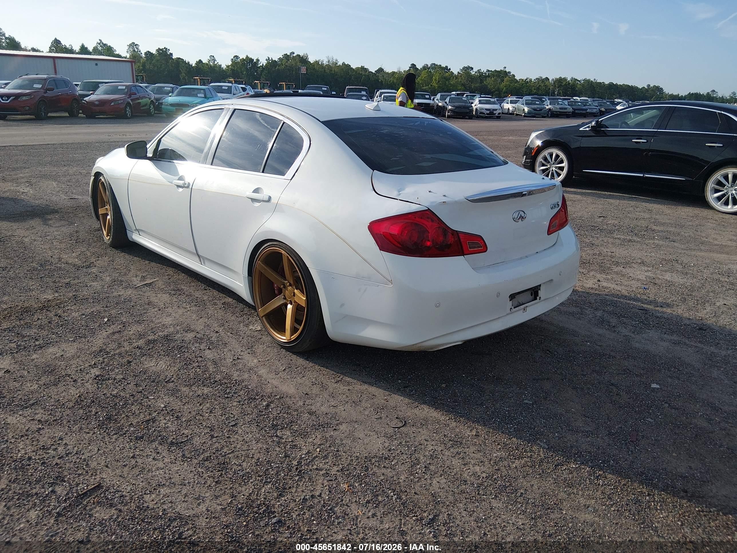 2010 Infiniti G37 Journey White vin: JN1CV6AP5AM203623