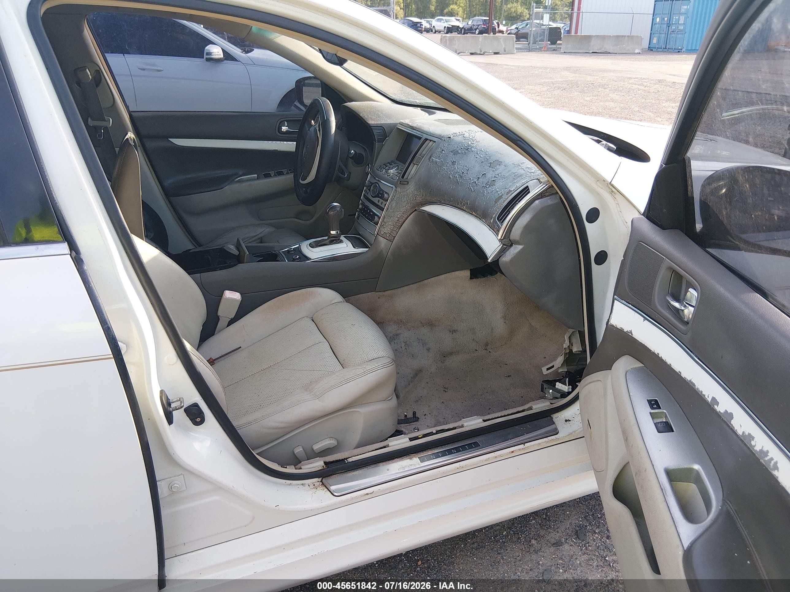 2010 Infiniti G37 Journey White vin: JN1CV6AP5AM203623