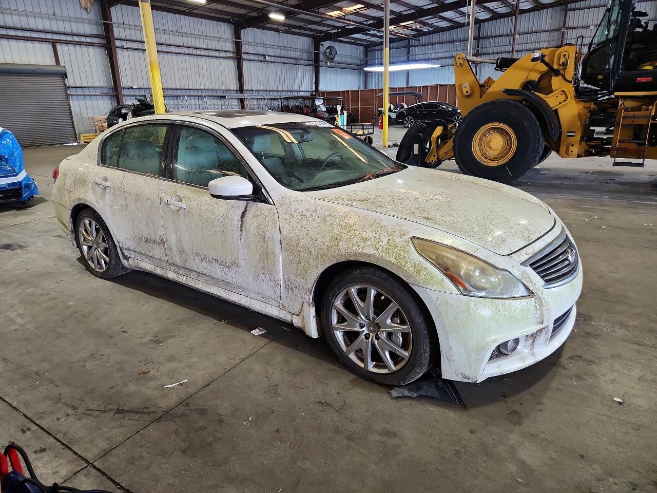 2010 Infiniti G37 Sedan Base White vin: JN1CV6AP5AM203959