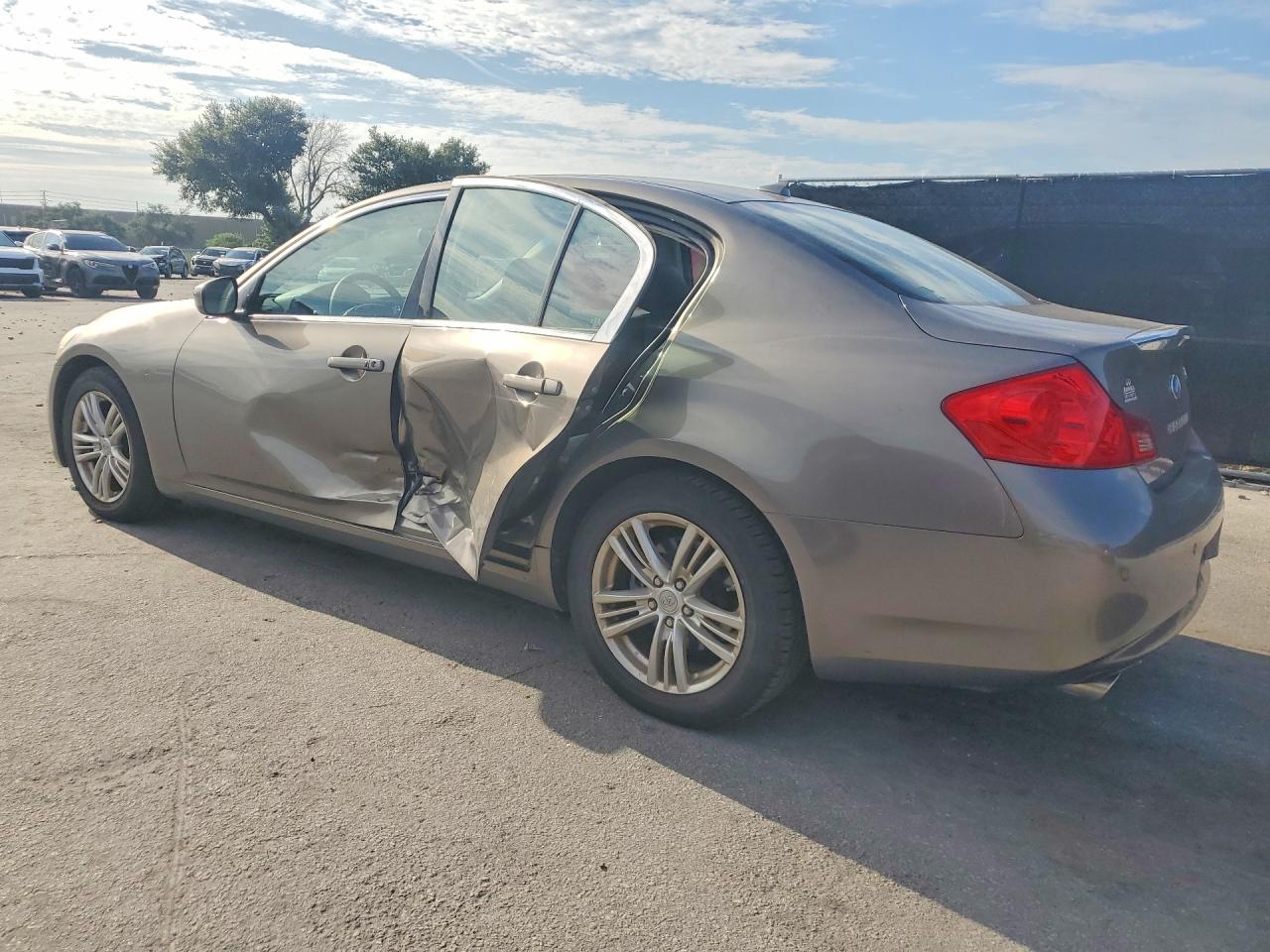 2010 Infiniti G37 Sedan Base Gray vin: JN1CV6AP5AM401912