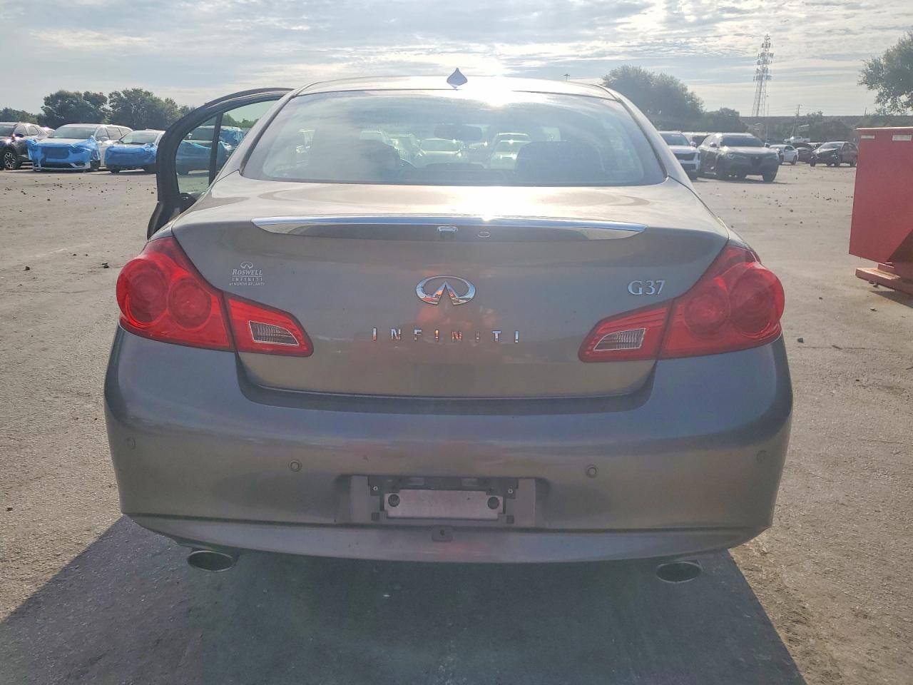 2010 Infiniti G37 Sedan Base Gray vin: JN1CV6AP5AM401912