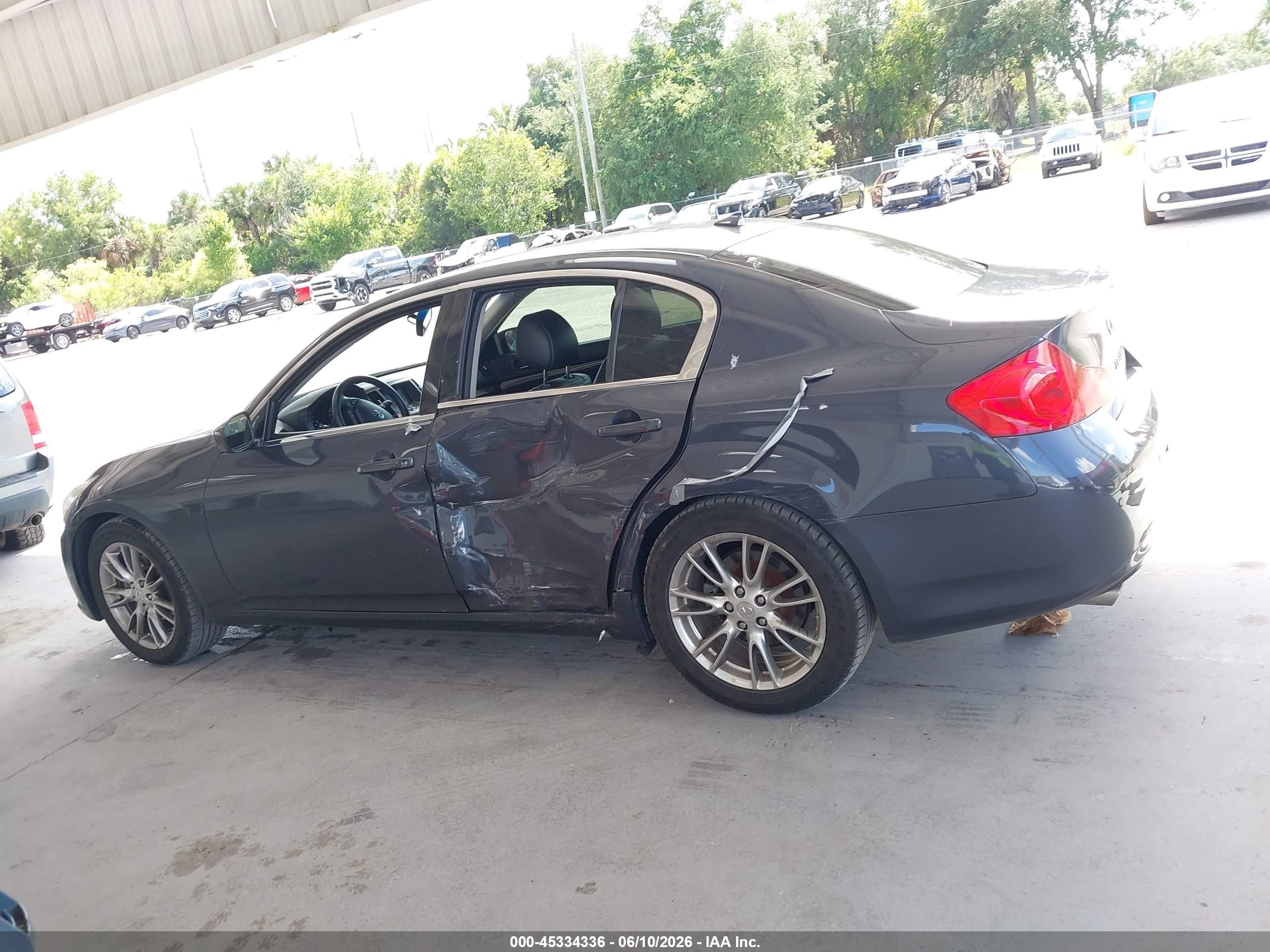 2011 Infiniti G37 Journey Gray vin: JN1CV6AP5BM302329