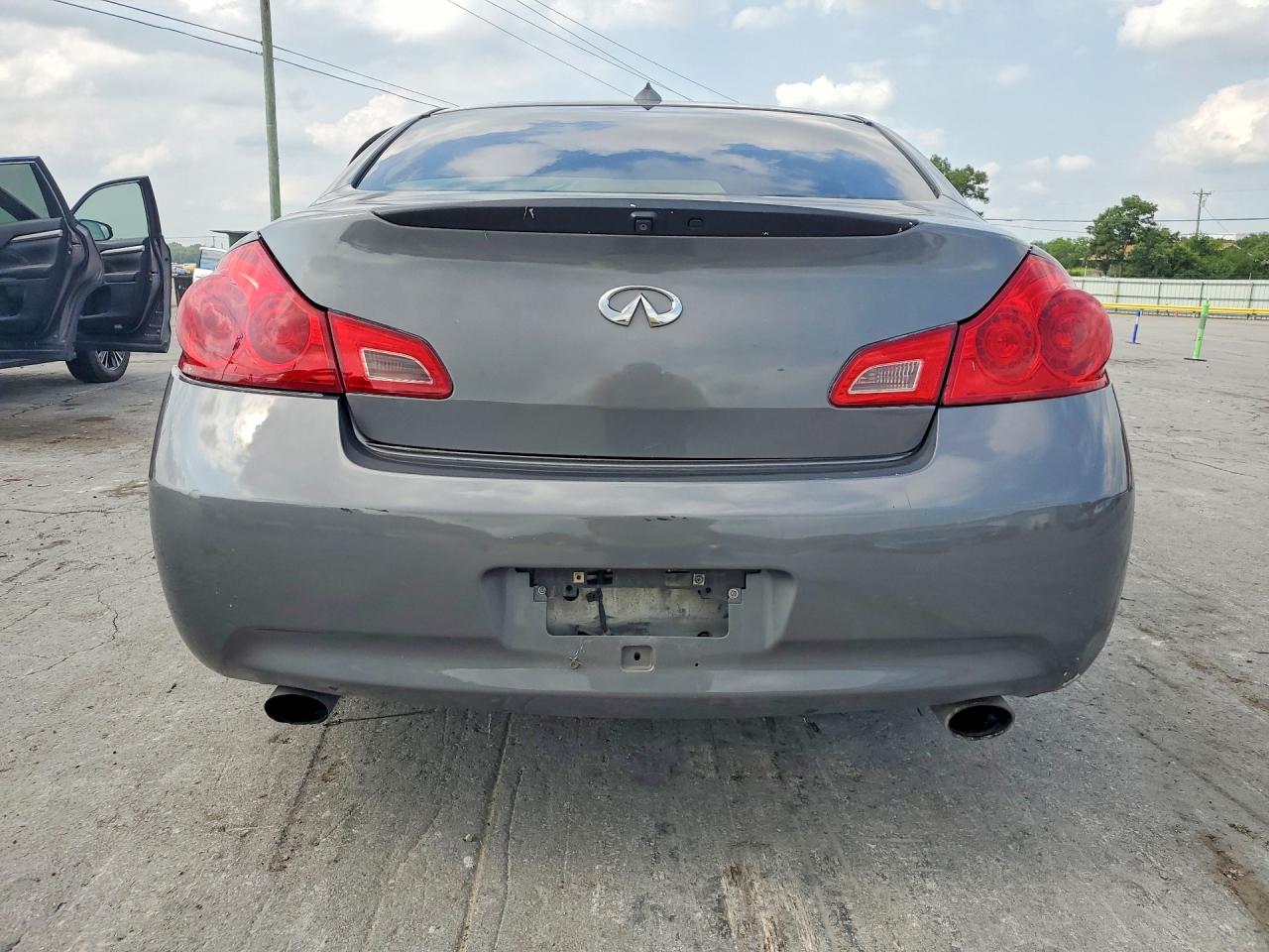 2011 Infiniti G37 Sedan Journey Gray vin: JN1CV6AP5BM302511