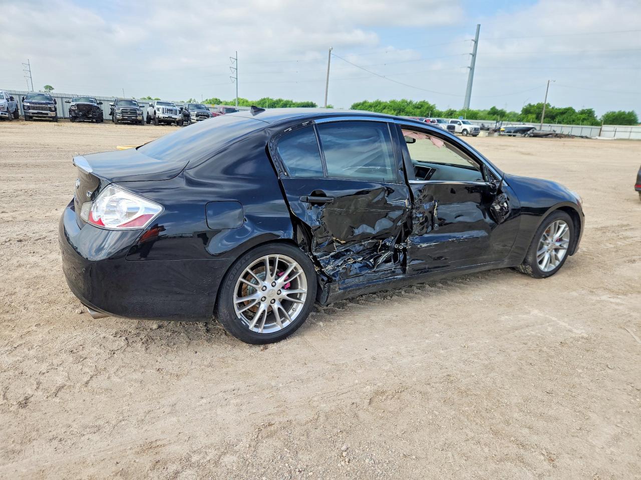 2011 Infiniti G37 Sedan Journey Black vin: JN1CV6AP5BM502224