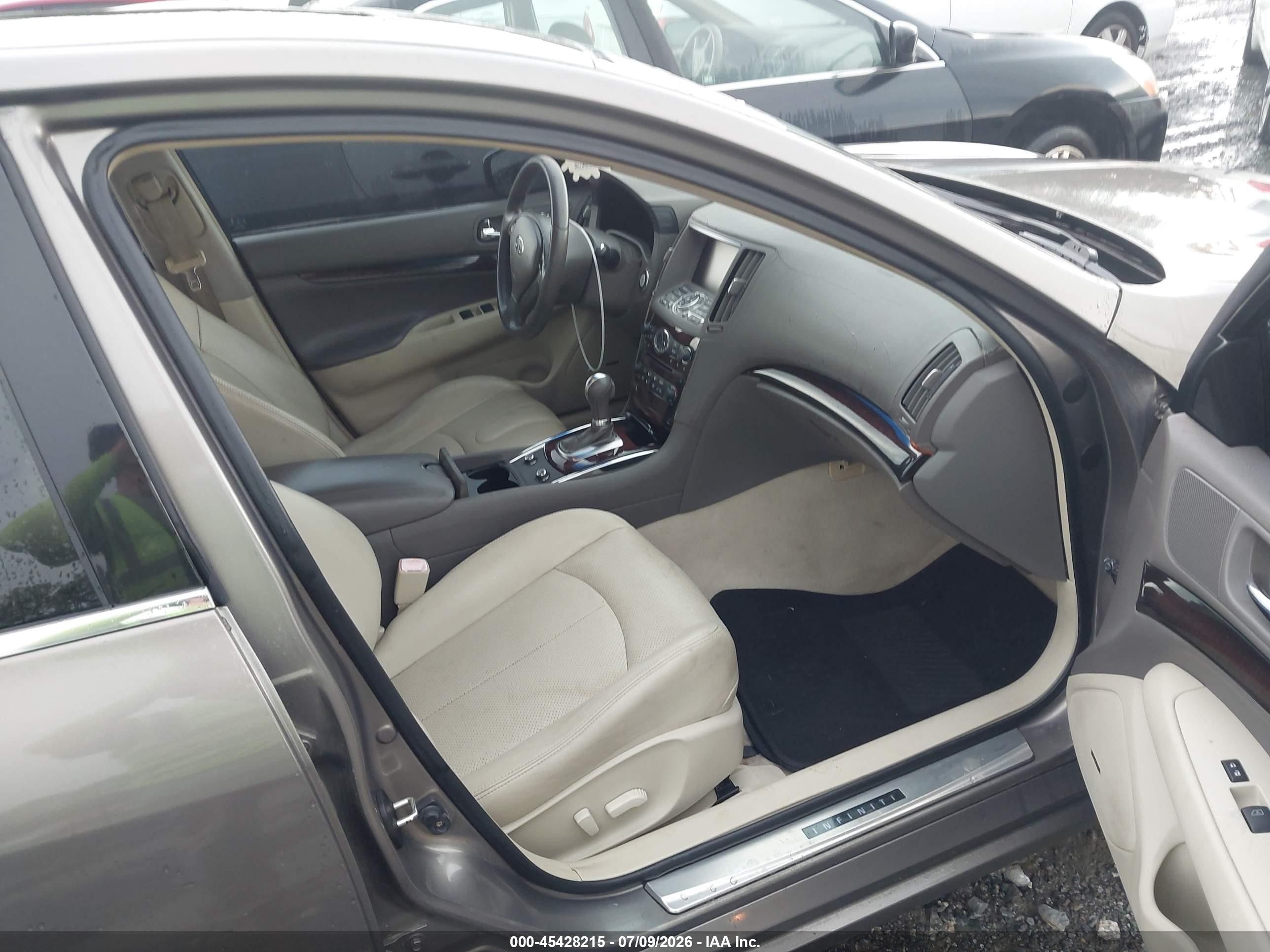 2012 Infiniti G37 Journey Серый vin: JN1CV6AP5CM620324