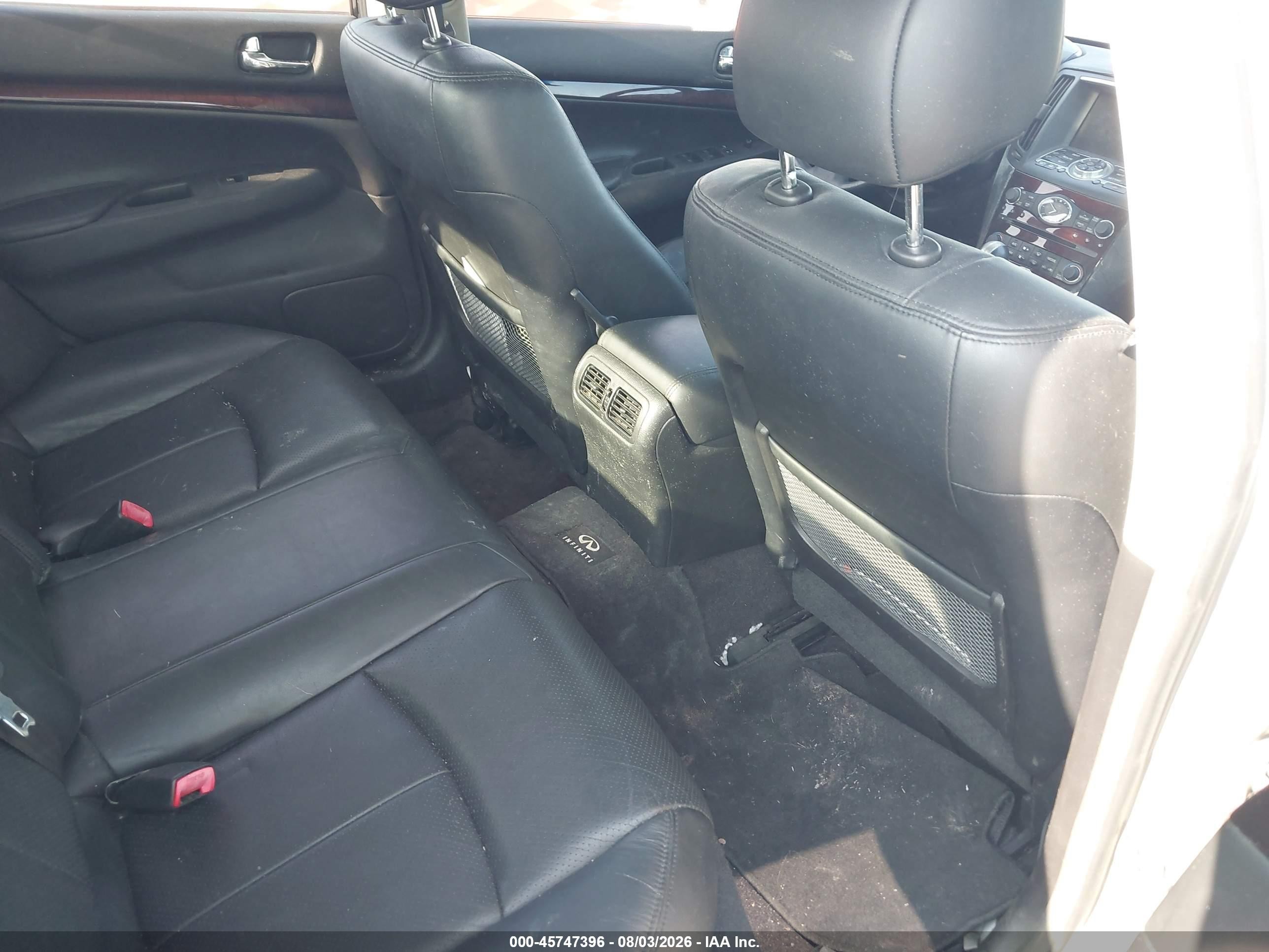 2012 Infiniti G37 Journey Silver vin: JN1CV6AP5CM622106