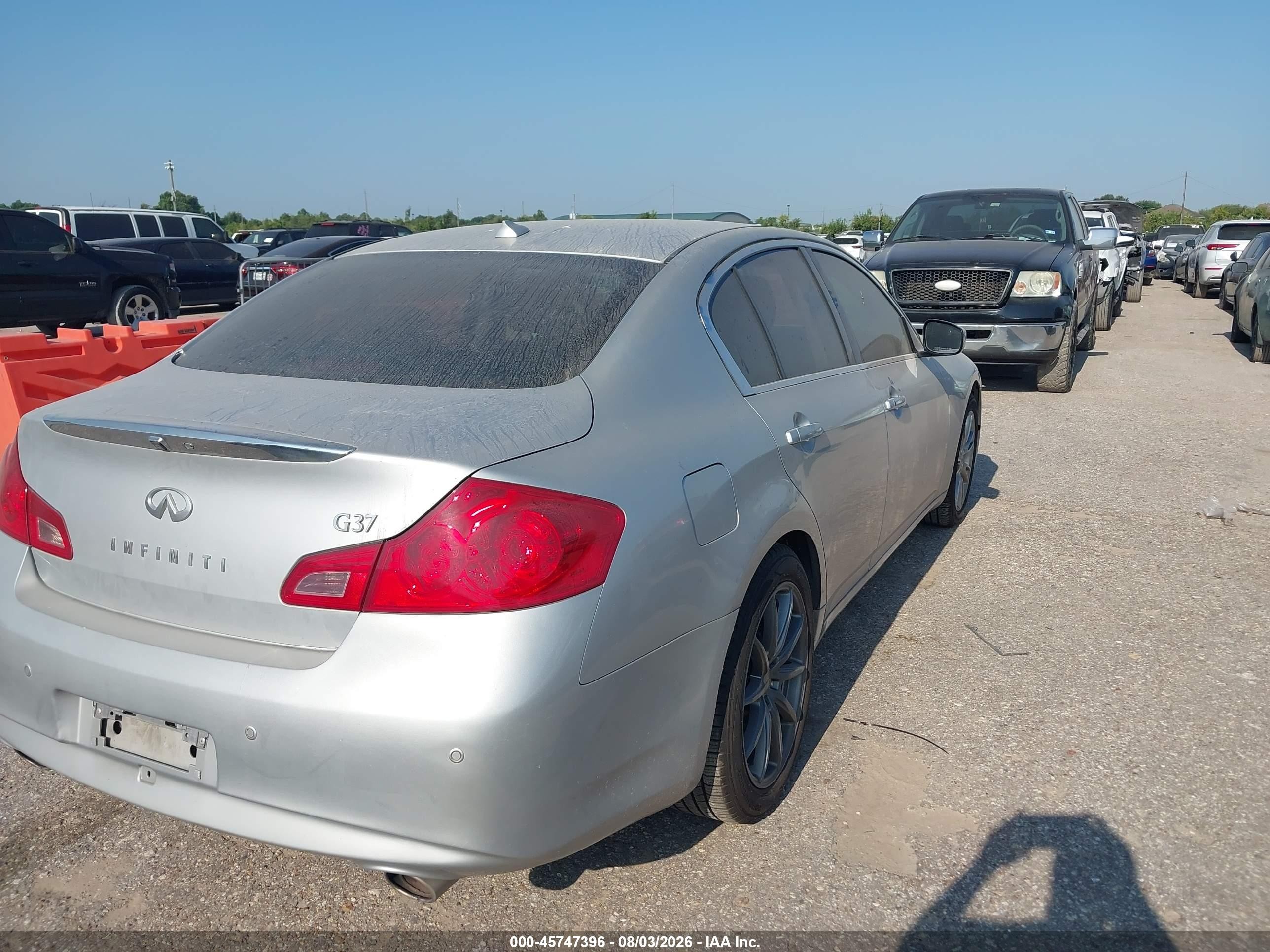 2012 Infiniti G37 Journey Silver vin: JN1CV6AP5CM622106