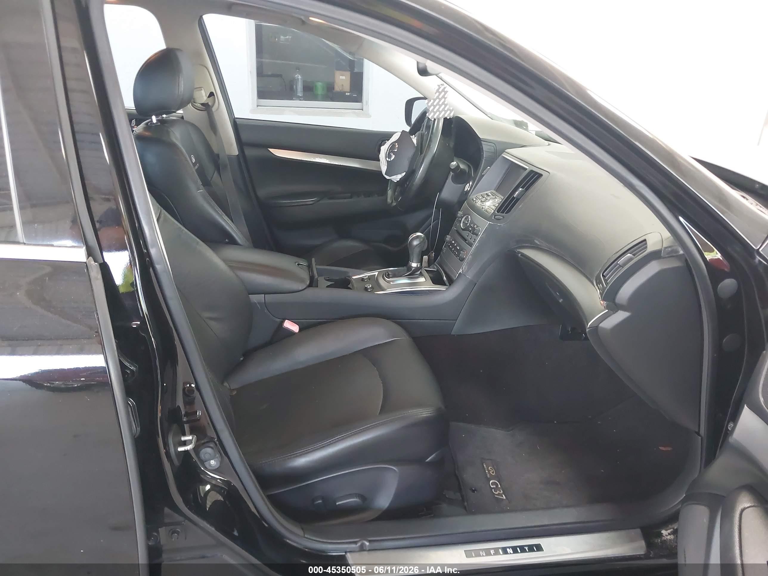 2012 Infiniti G37 Journey Black vin: JN1CV6AP5CM622574