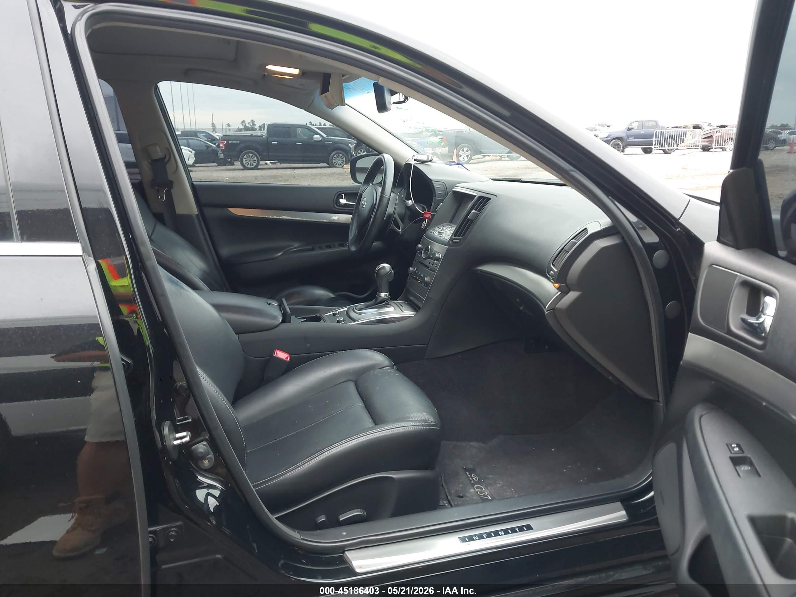 2012 Infiniti G37 Journey Black vin: JN1CV6AP5CM623028