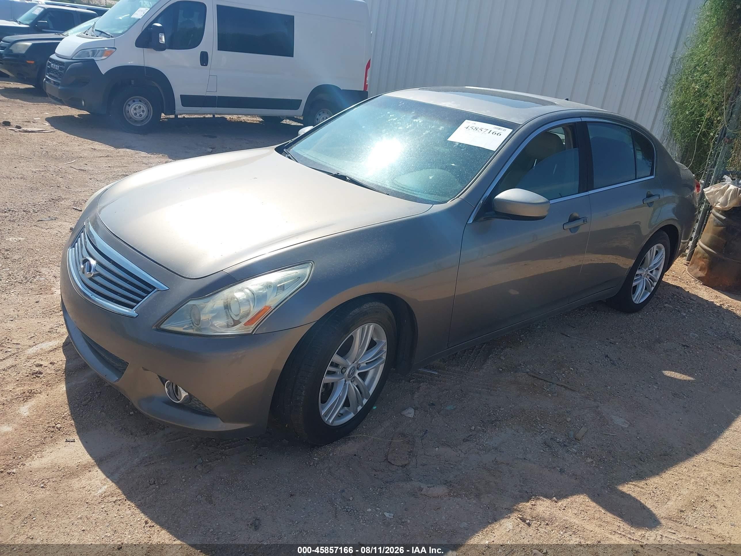2012 Infiniti G37 Journey Champagne vin: JN1CV6AP5CM623031
