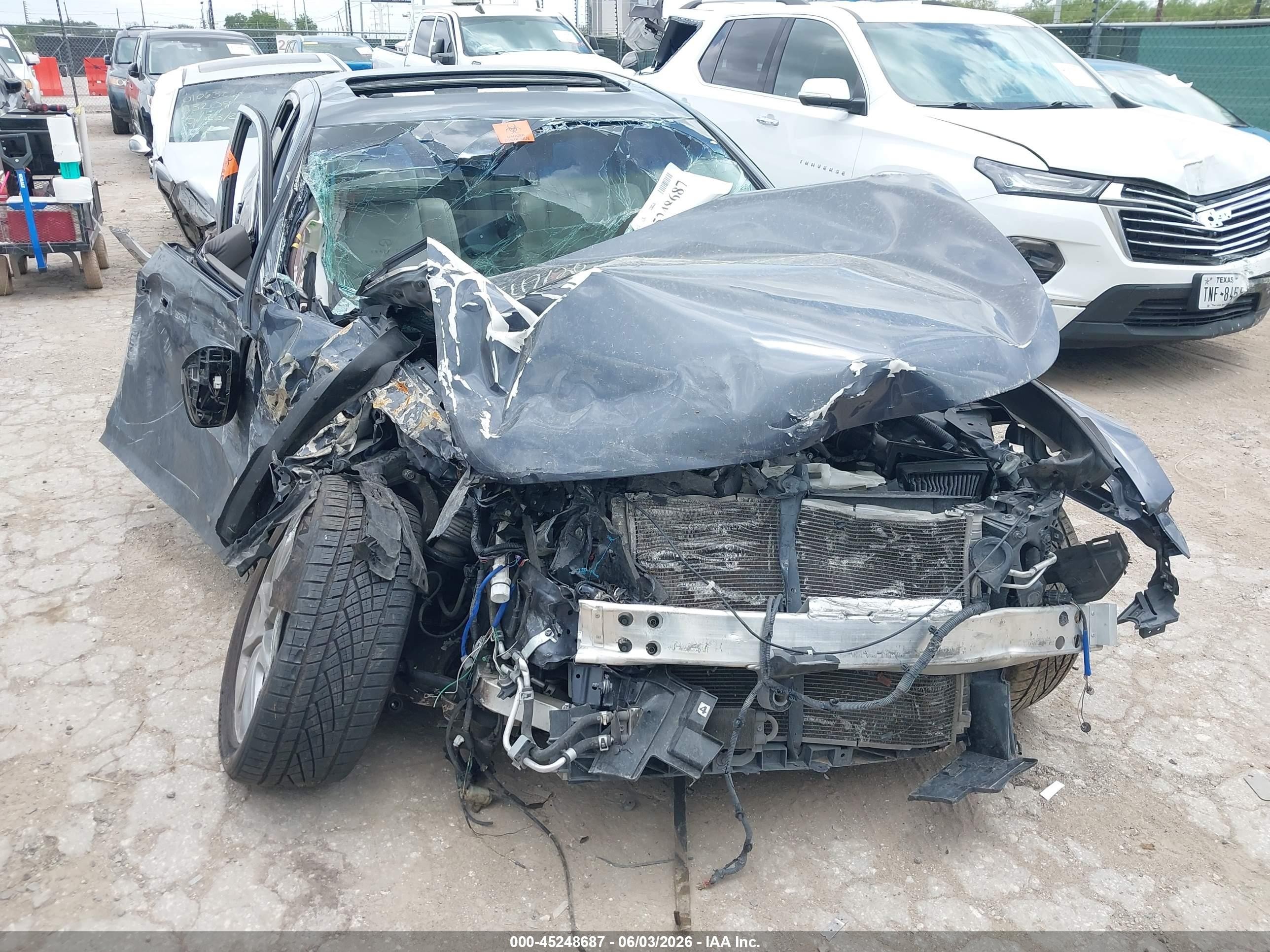 2012 Infiniti G37 Journey Золотой vin: JN1CV6AP5CM934586