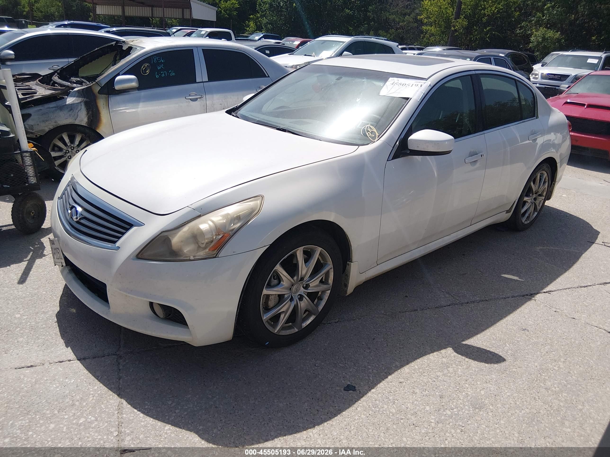 2013 Infiniti G37 Journey White vin: JN1CV6AP5DM301202