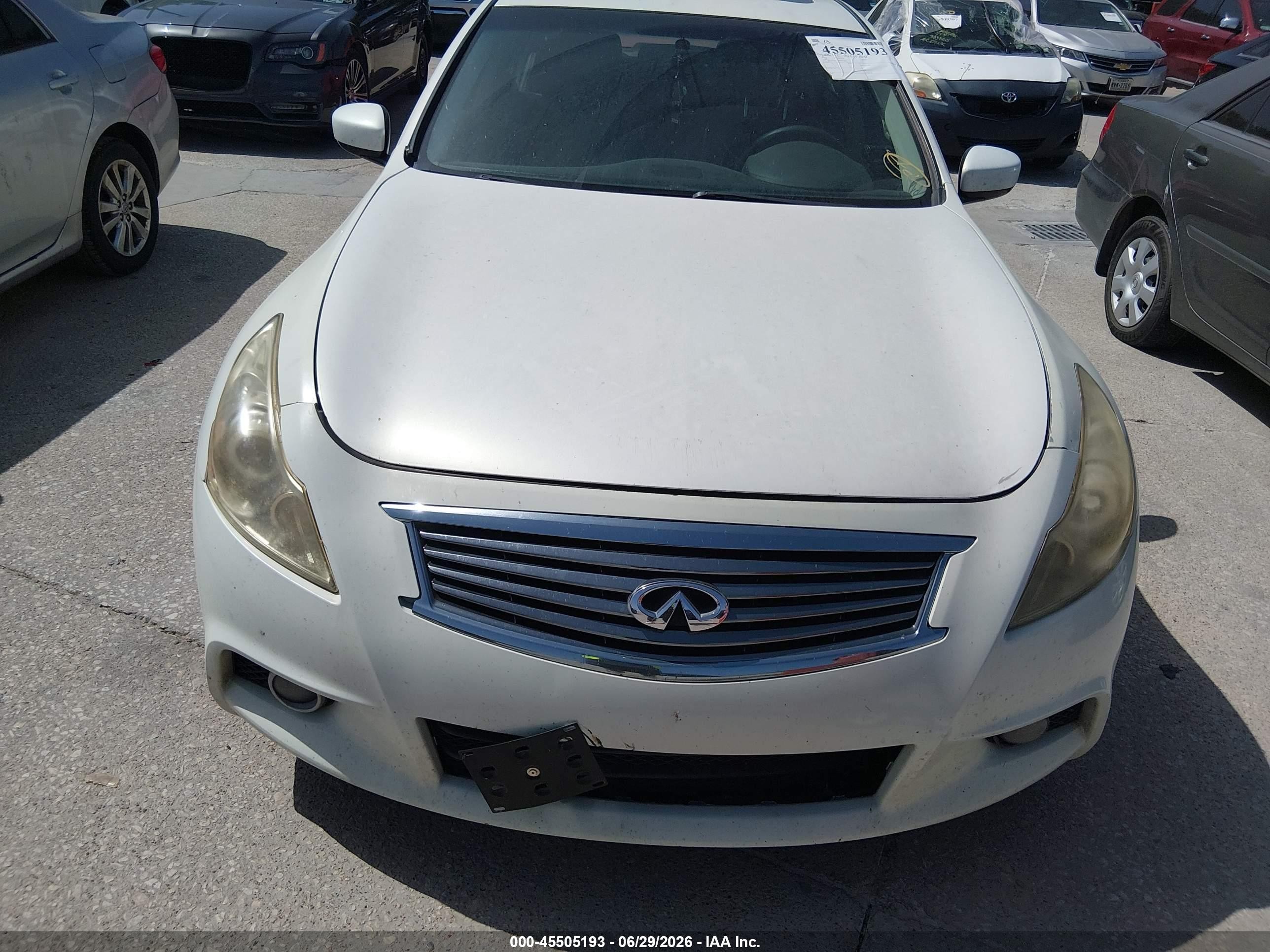 2013 Infiniti G37 Journey White vin: JN1CV6AP5DM301202