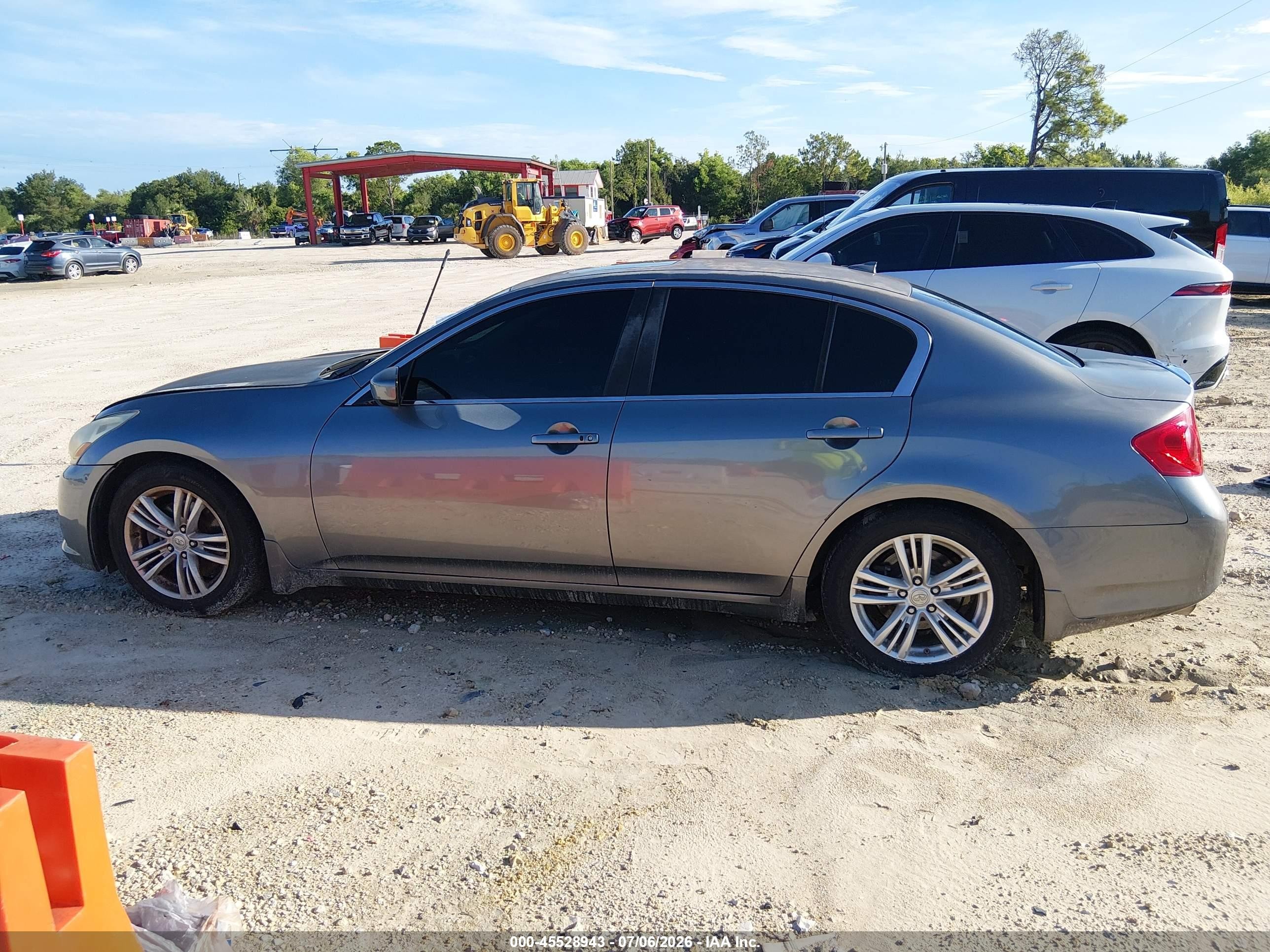2013 Infiniti G37 Journey Gray vin: JN1CV6AP5DM713233