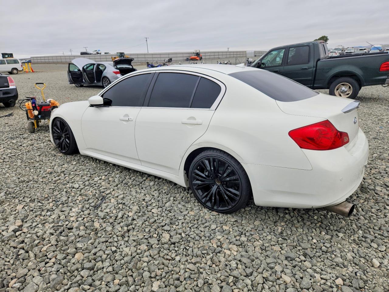 2013 Infiniti G37 Sedan Journey White vin: JN1CV6AP5DM714494