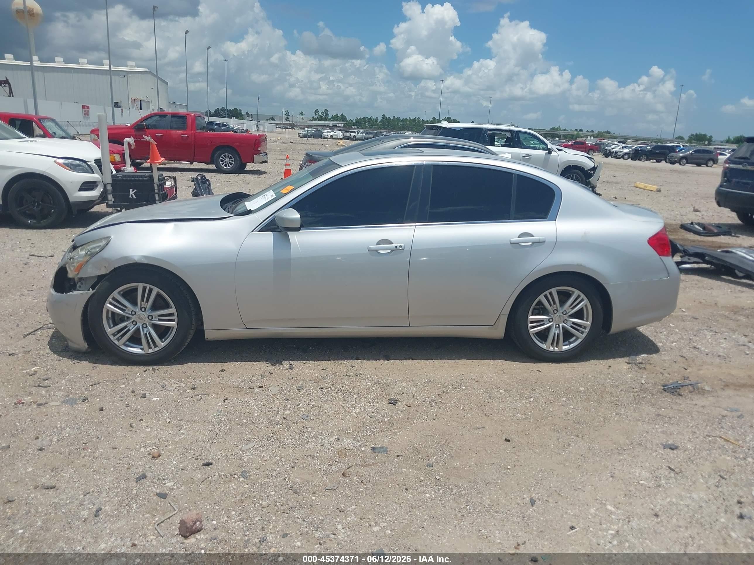 2013 Infiniti G37 Journey Silver vin: JN1CV6AP5DM722806