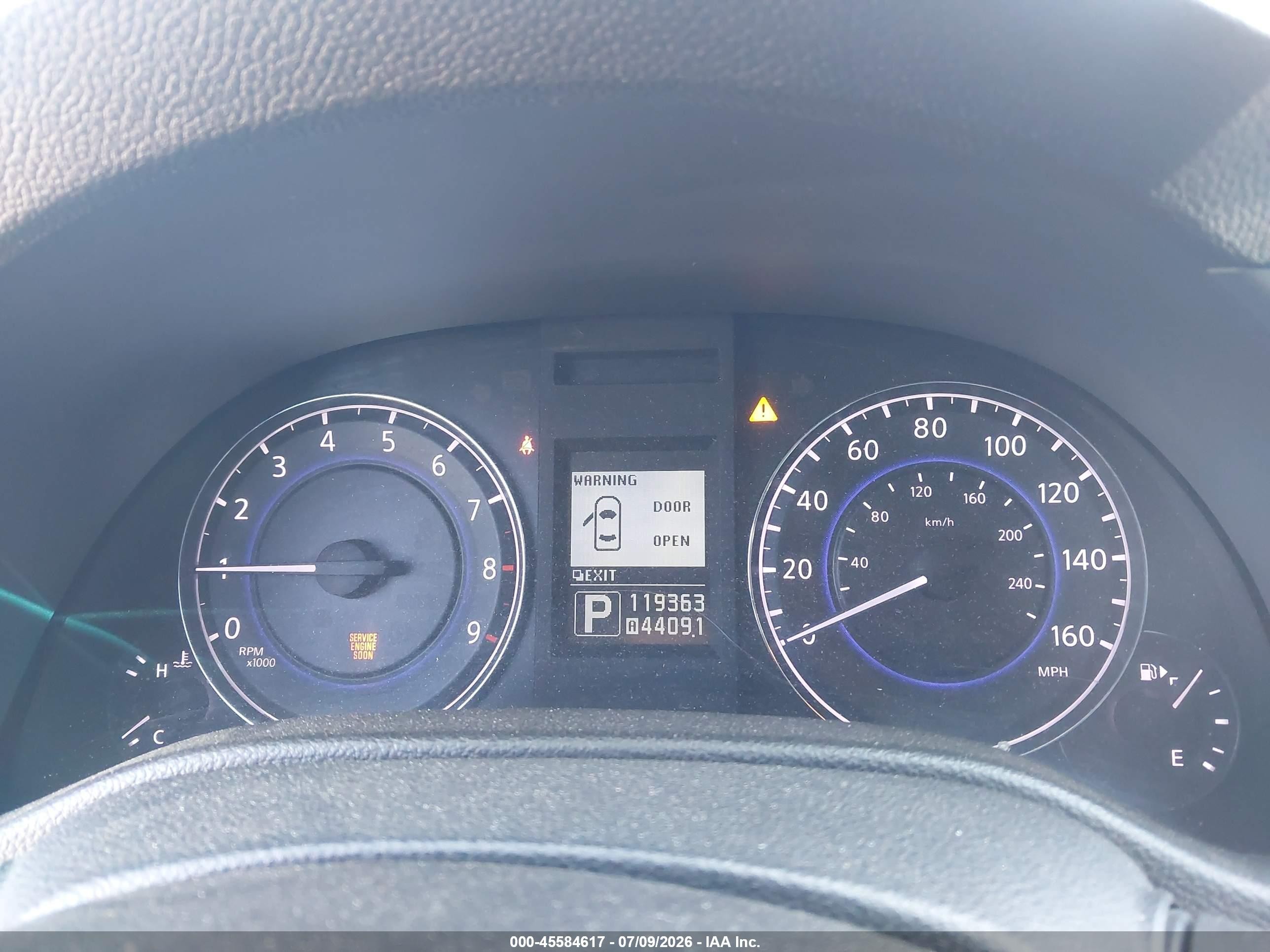 2013 Infiniti G37 Journey Silver vin: JN1CV6AP5DM725849