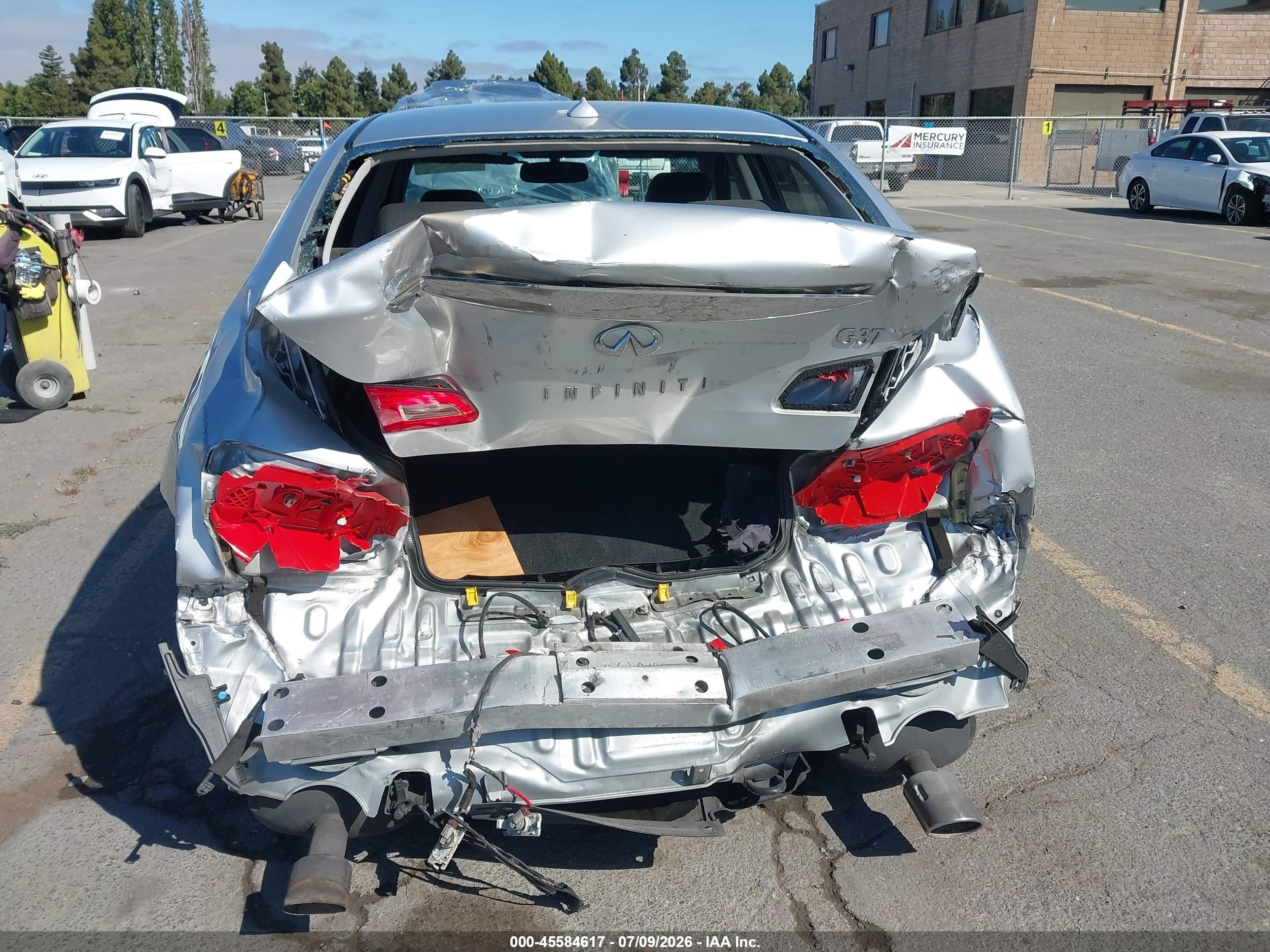 2013 Infiniti G37 Journey Silver vin: JN1CV6AP5DM725849