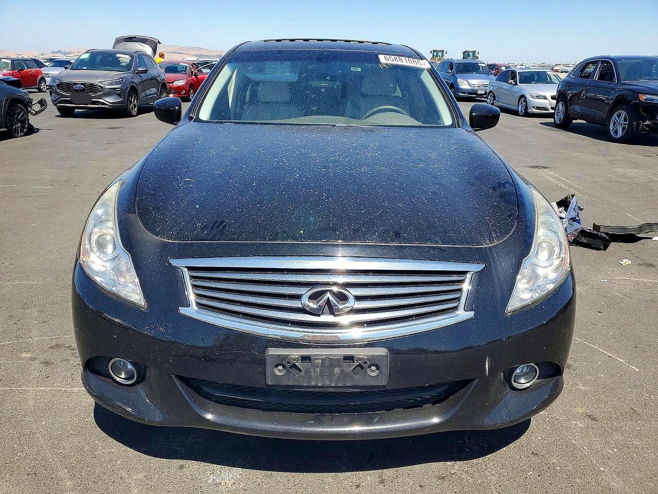 2015 Infiniti Q40 Base Black vin: JN1CV6AP5FM500897