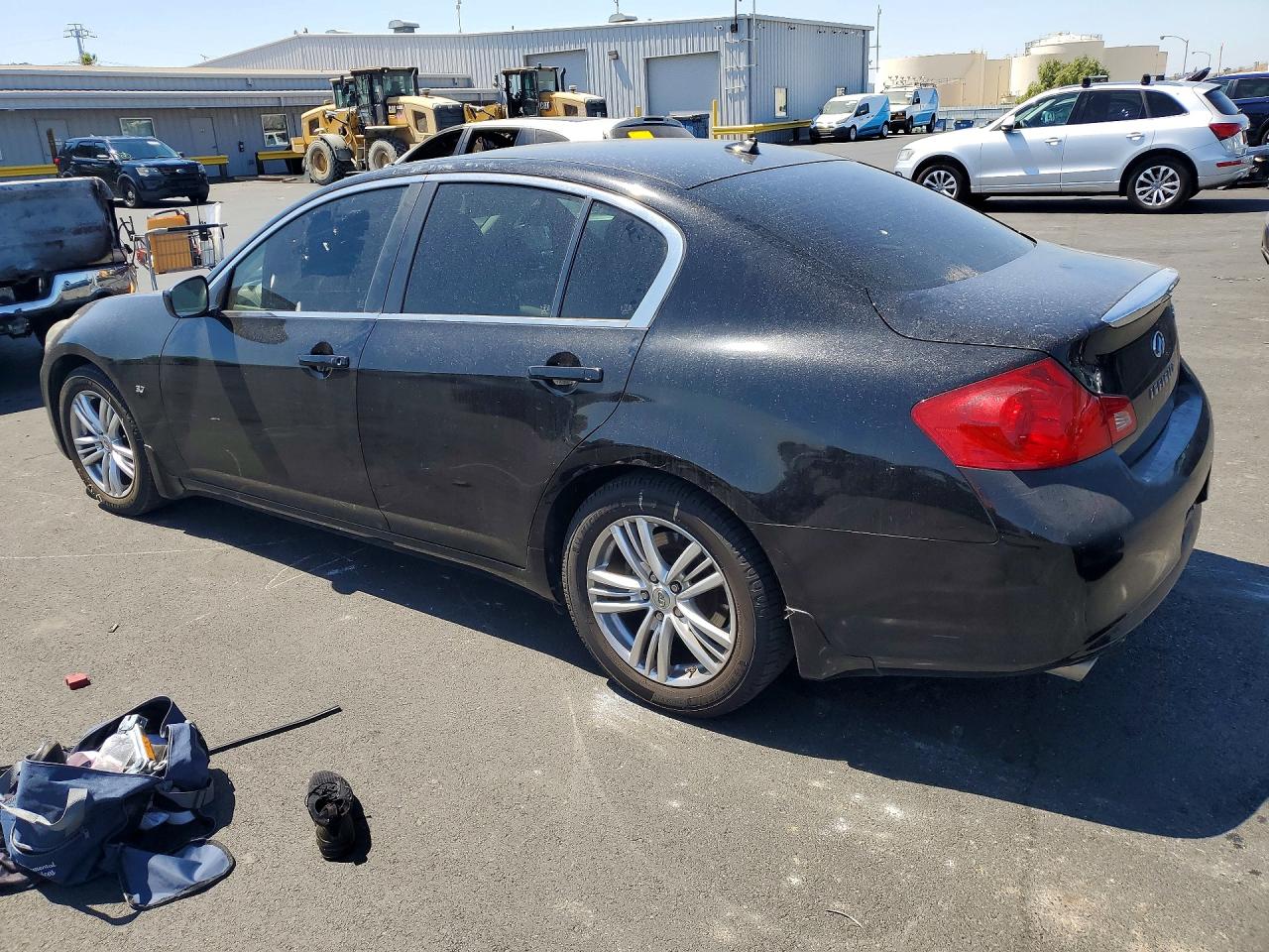 2015 Infiniti Q40 Base Black vin: JN1CV6AP5FM500897