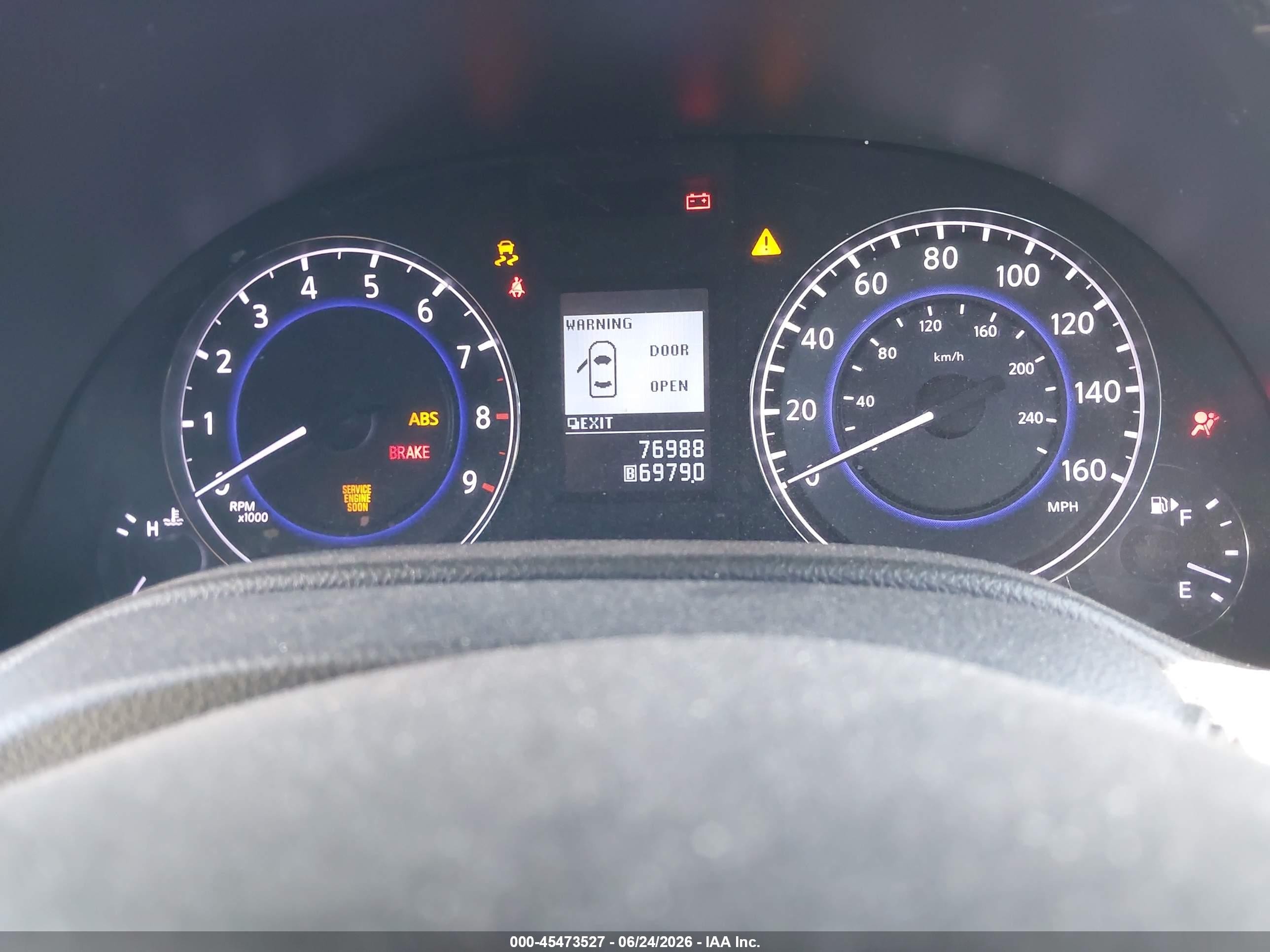 2015 Infiniti Q40 Серый vin: JN1CV6AP5FM503010