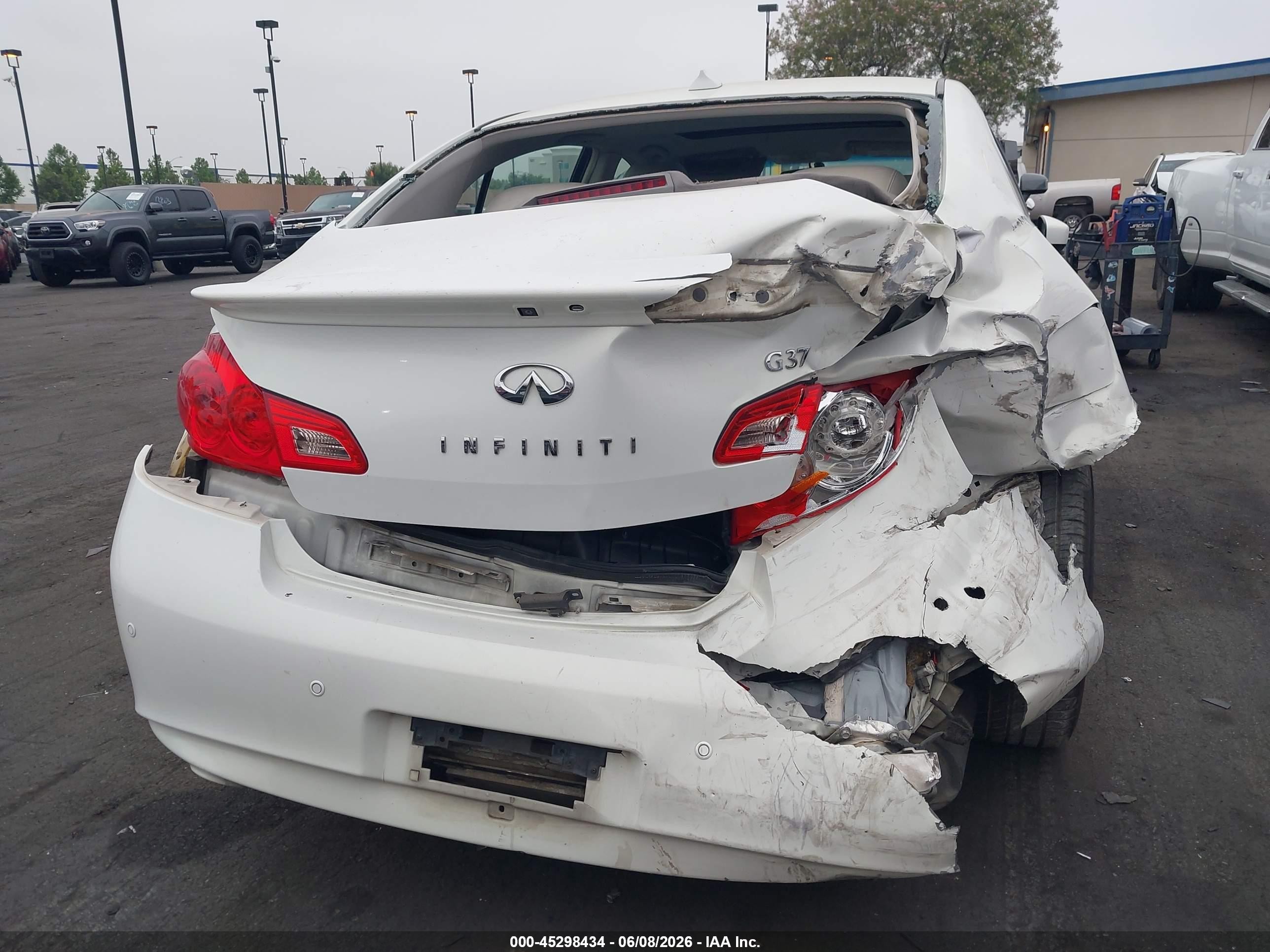 2010 Infiniti G37 Journey White vin: JN1CV6AP6AM402146