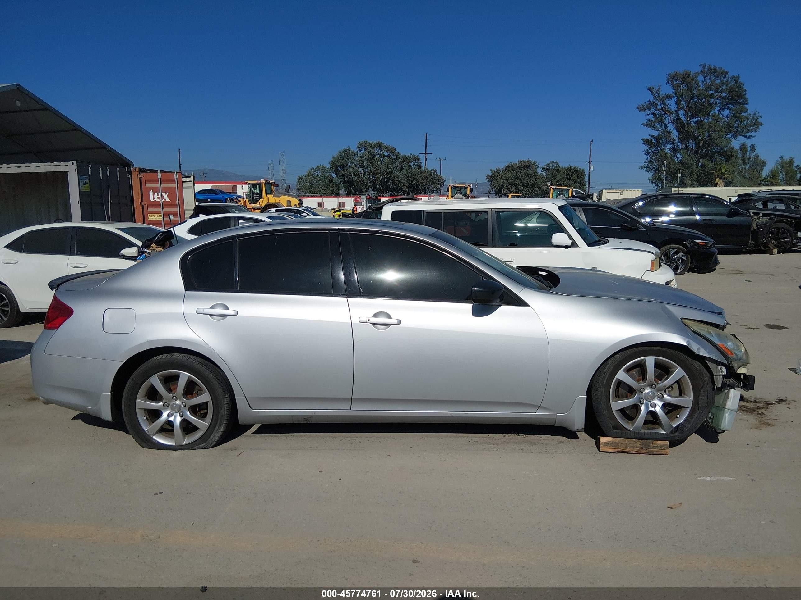 2010 Infiniti G37 Journey Silver vin: JN1CV6AP6AM403622