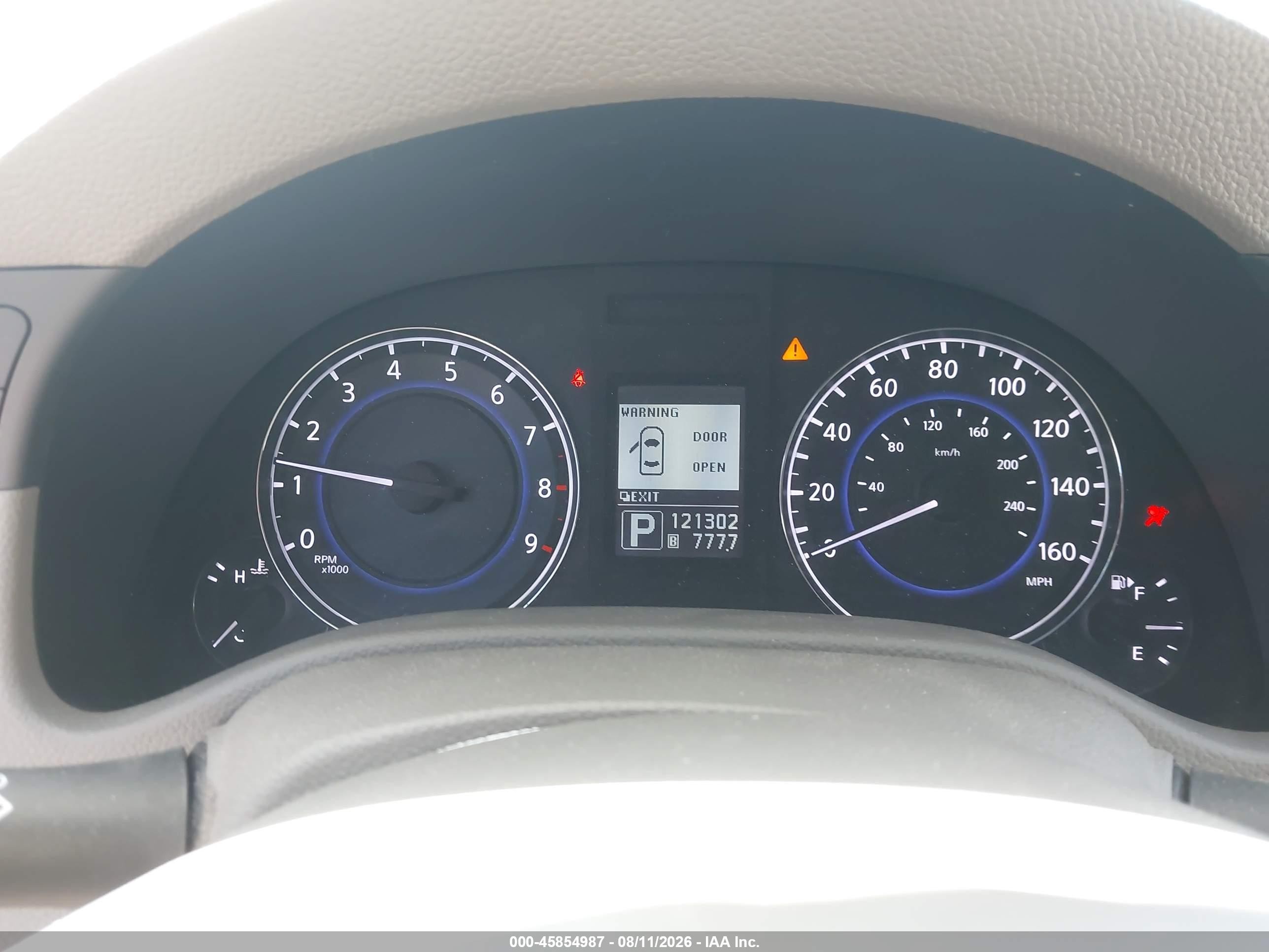 2011 Infiniti G37 Journey Silver vin: JN1CV6AP6BM501924