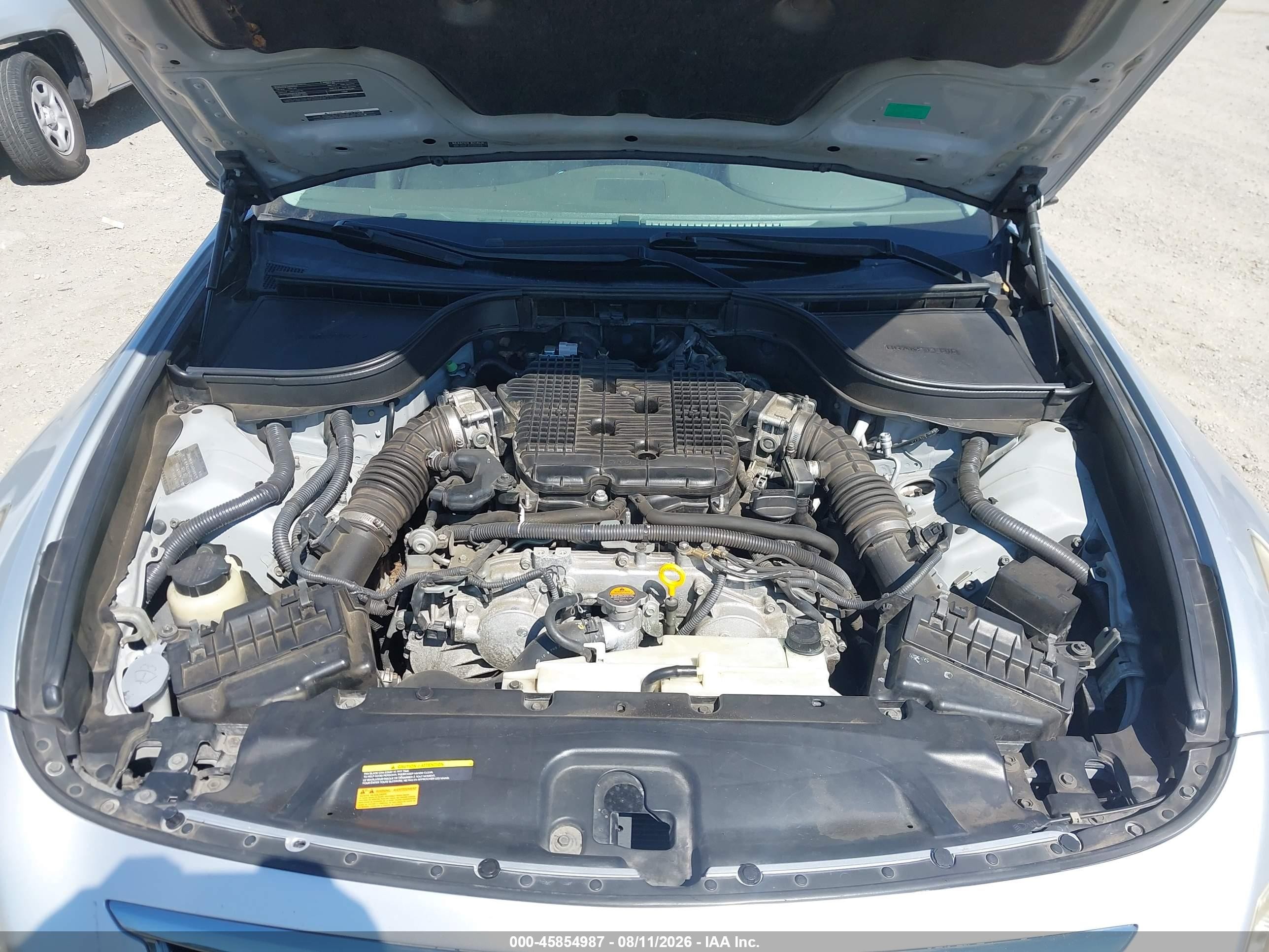 2011 Infiniti G37 Journey Silver vin: JN1CV6AP6BM501924