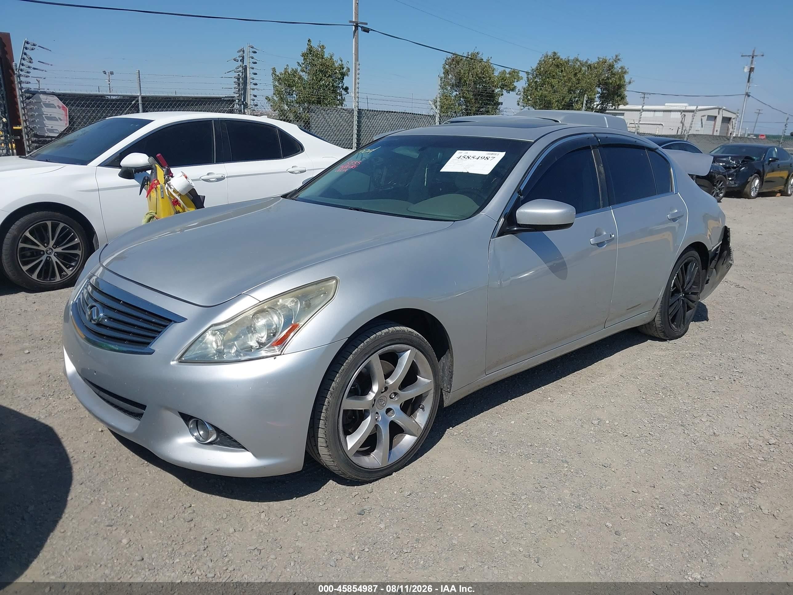 2011 Infiniti G37 Journey Silver vin: JN1CV6AP6BM501924