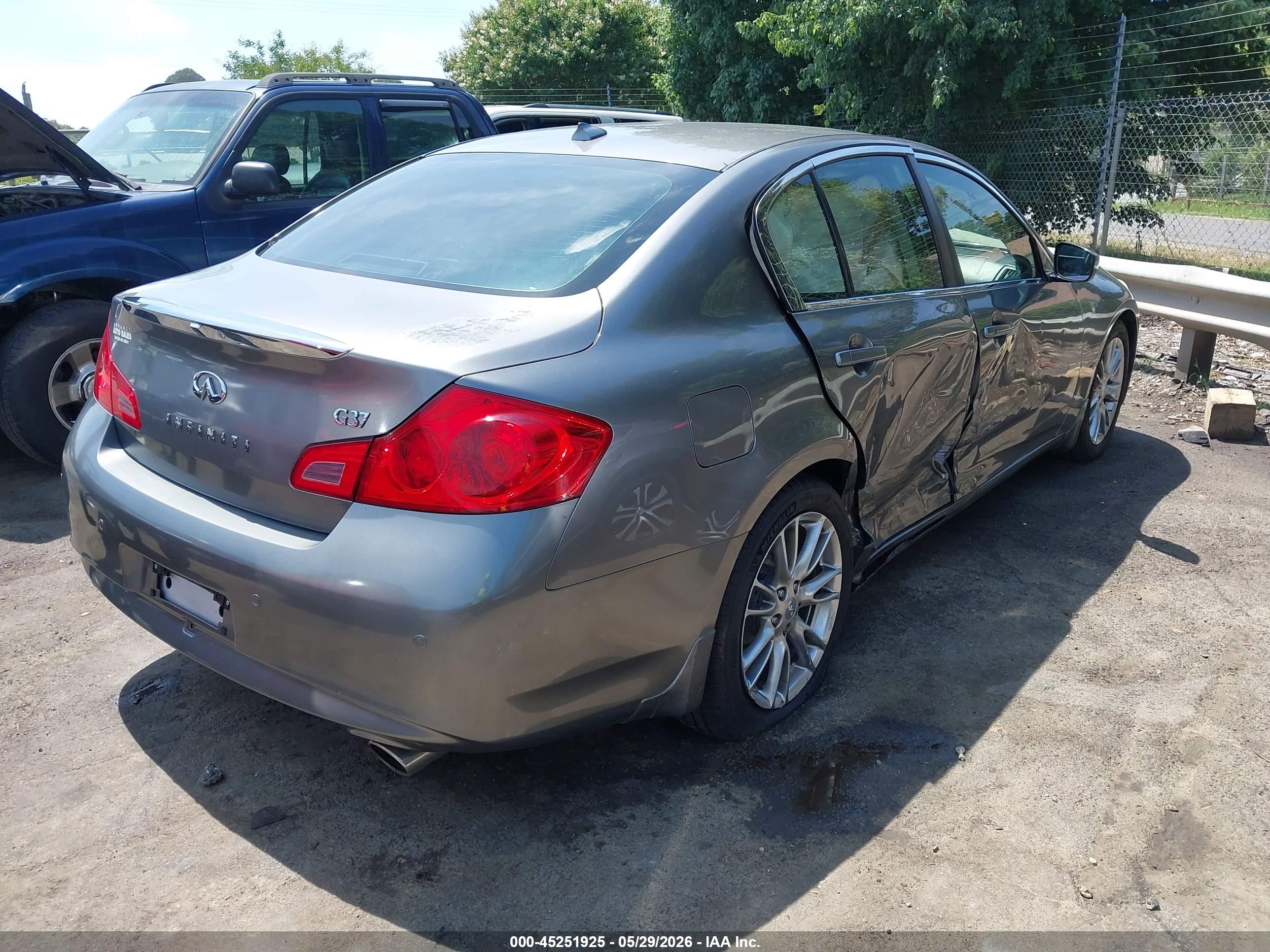 2012 Infiniti G37 Journey Gray vin: JN1CV6AP6CM620543