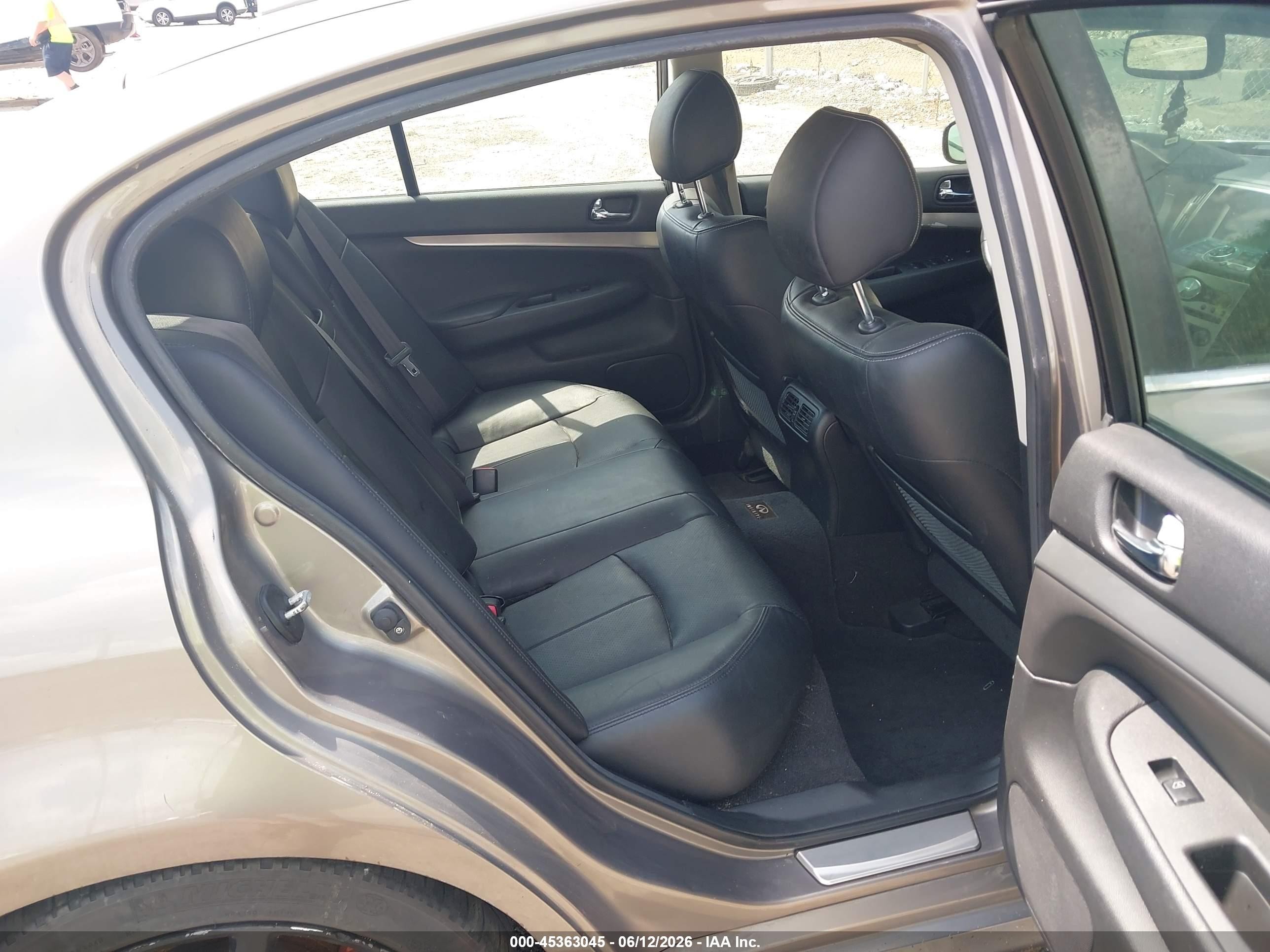 2013 Infiniti G37 Journey Gray vin: JN1CV6AP6DM302004