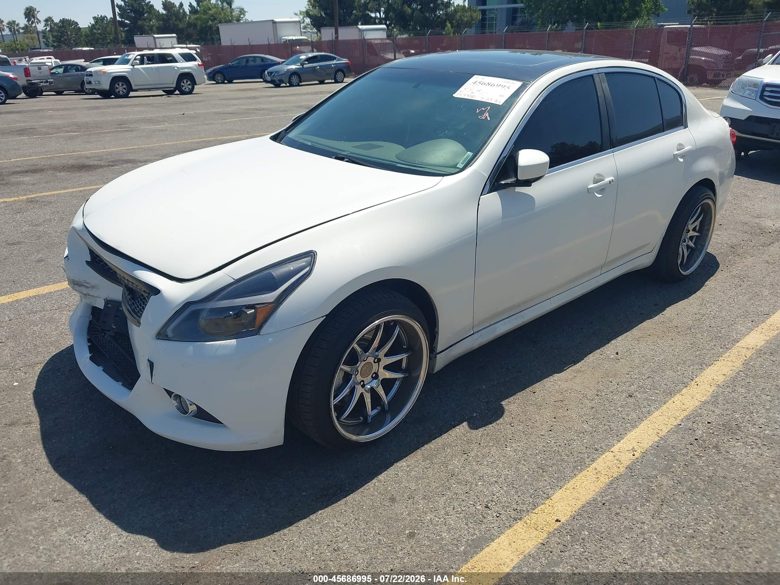 2013 Infiniti G37 Journey White vin: JN1CV6AP6DM711720