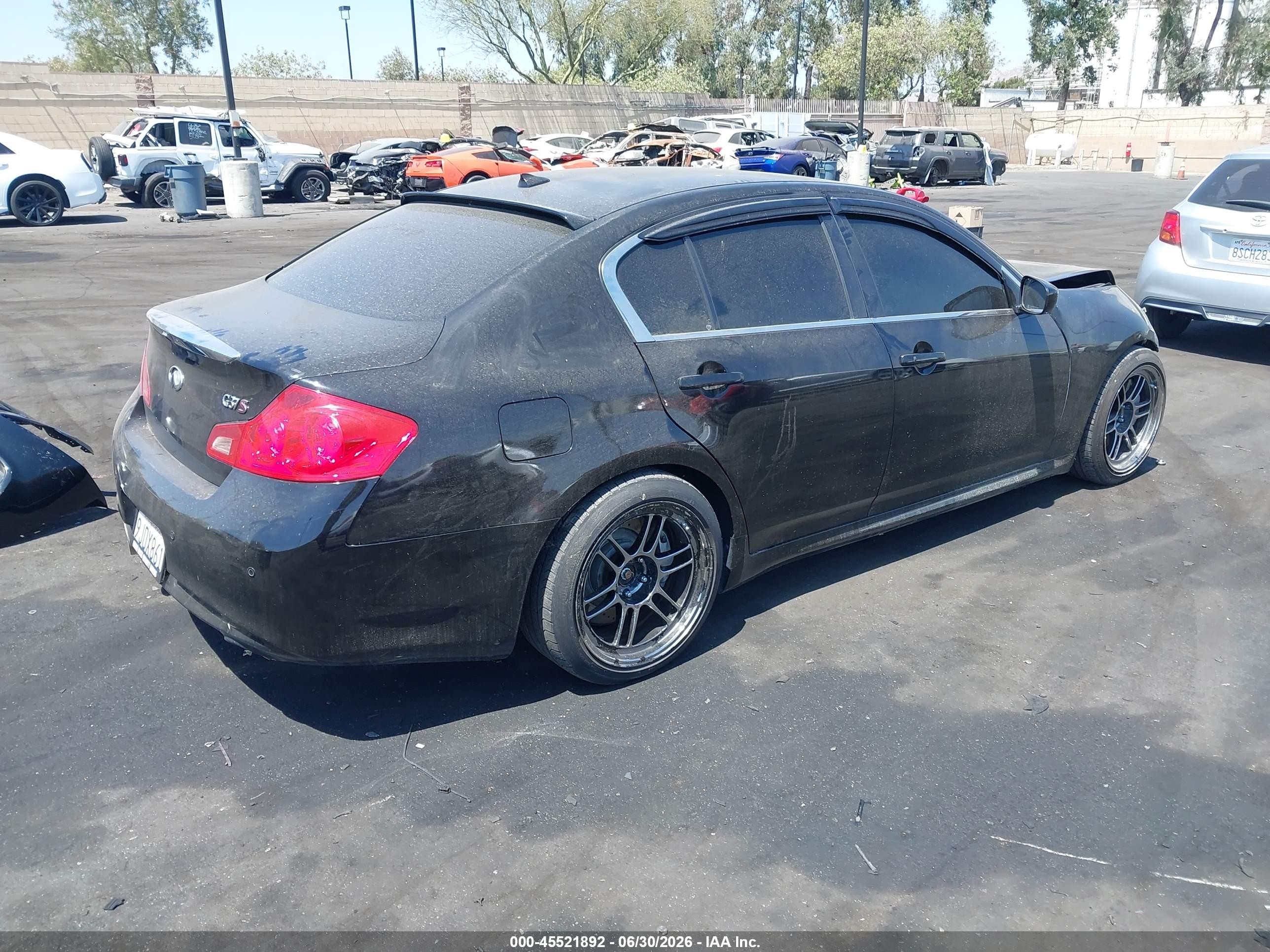 2013 Infiniti G37 Journey Черный vin: JN1CV6AP6DM714391