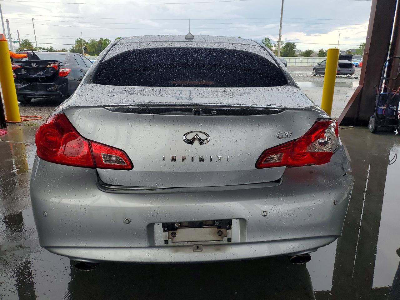 2013 Infiniti G37 Sedan Journey Silver vin: JN1CV6AP6DM716433