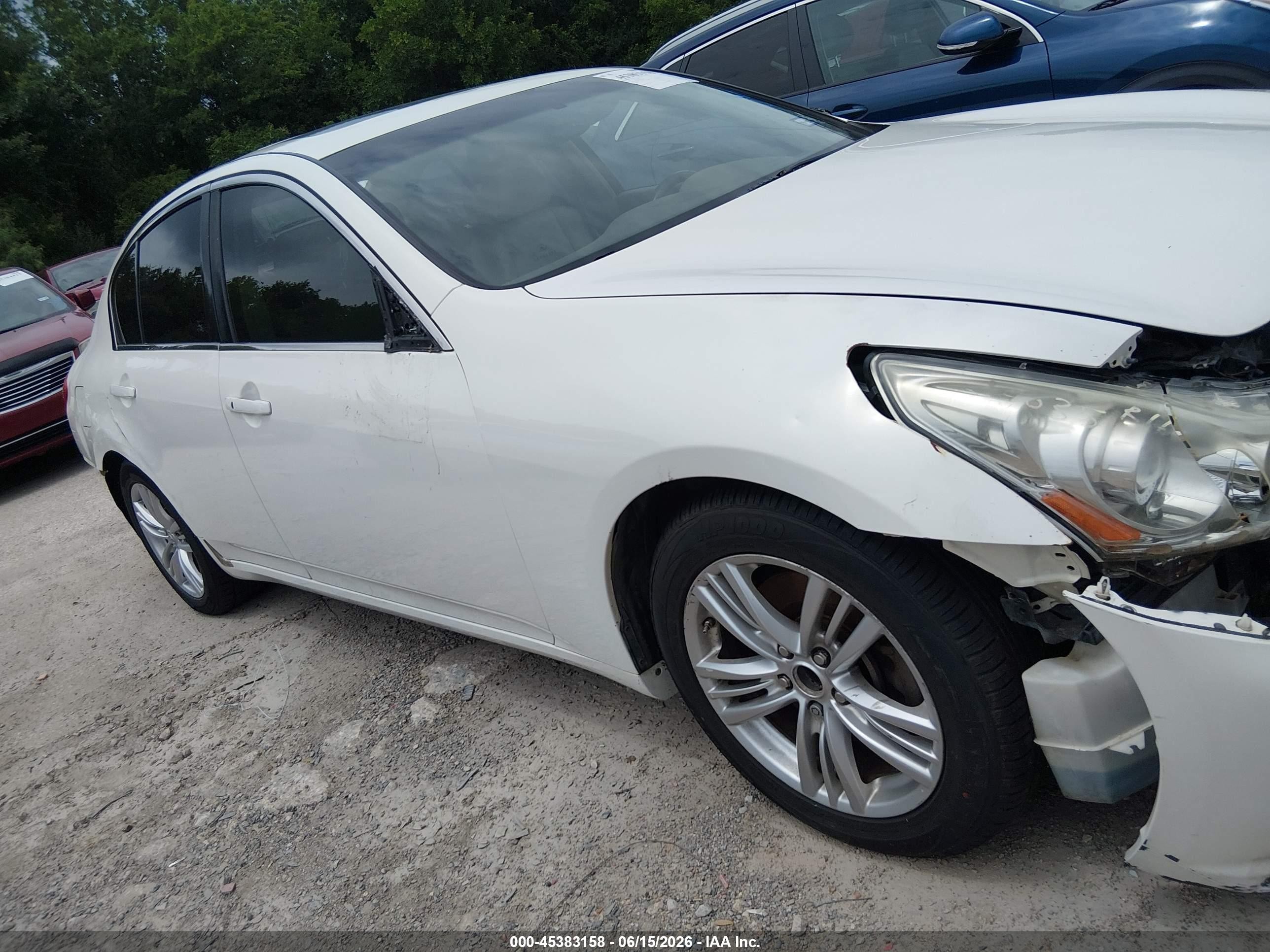 2013 Infiniti G37 Journey White vin: JN1CV6AP6DM718487