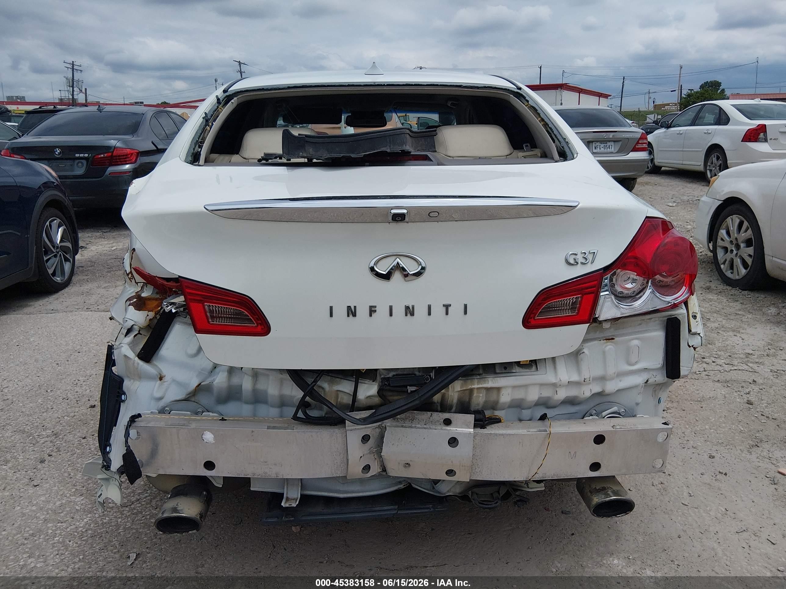 2013 Infiniti G37 Journey White vin: JN1CV6AP6DM718487