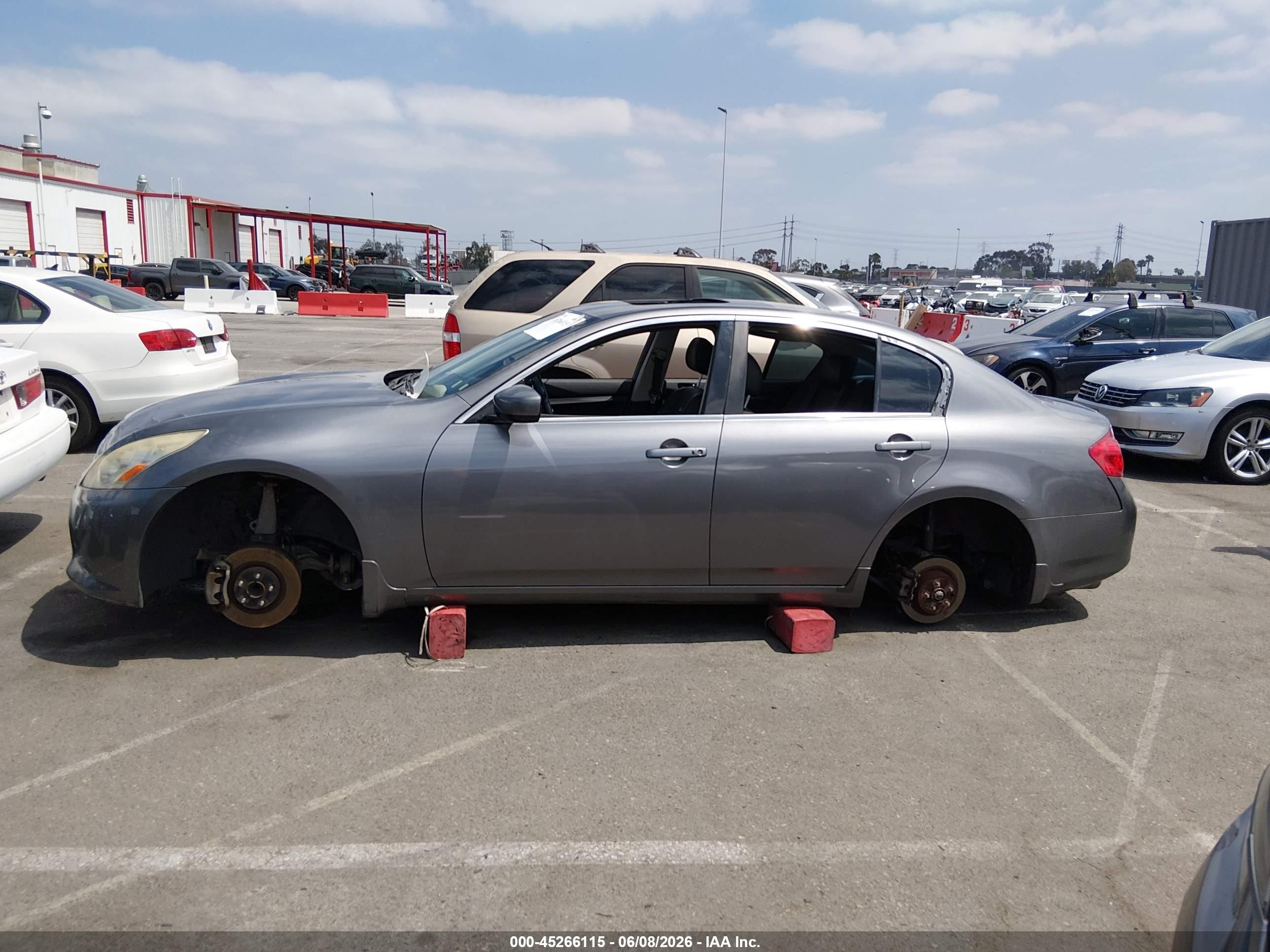2013 Infiniti G37 Journey Серый vin: JN1CV6AP6DM719316