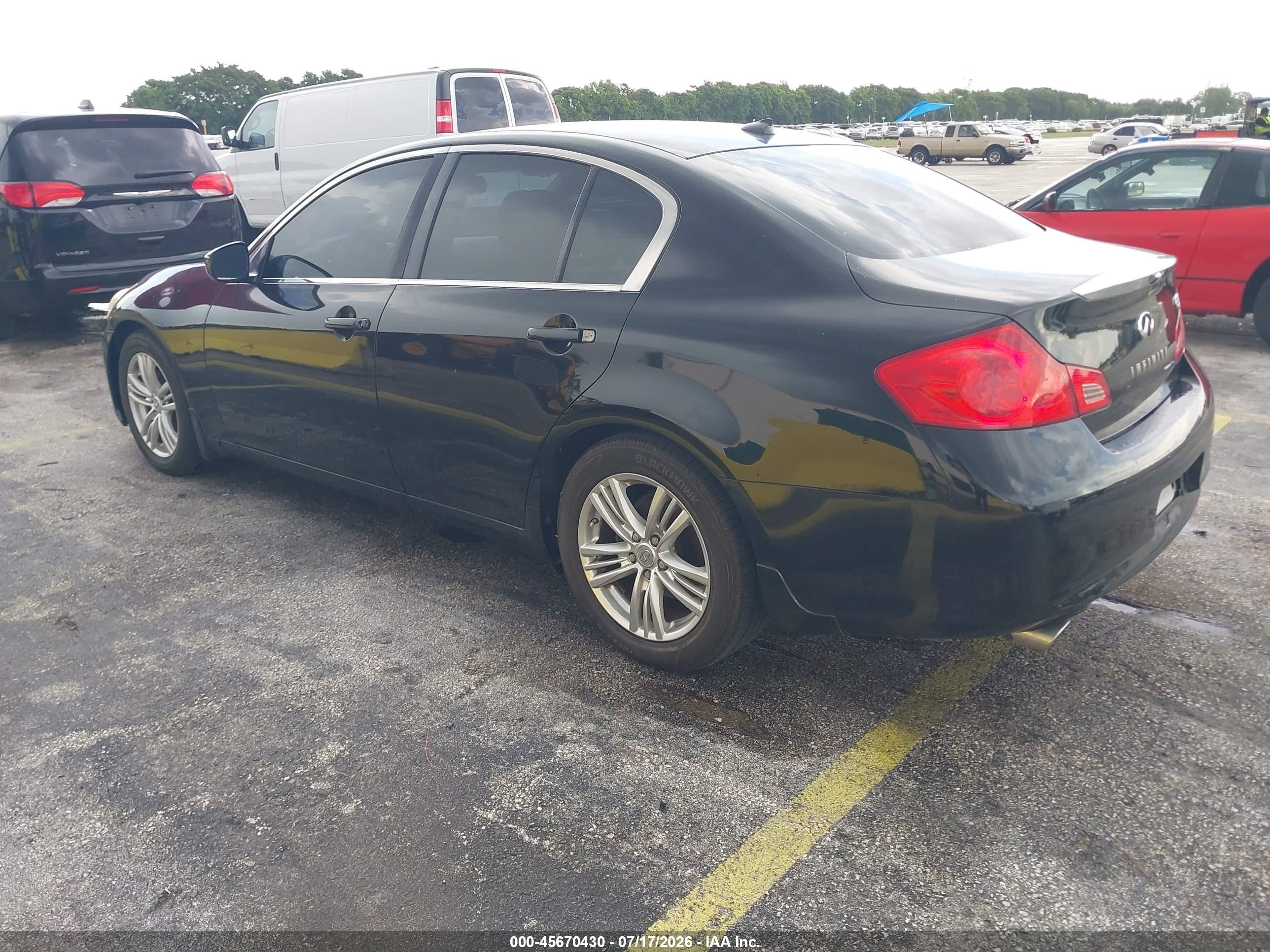 2013 Infiniti G37 Journey Black vin: JN1CV6AP6DM725312