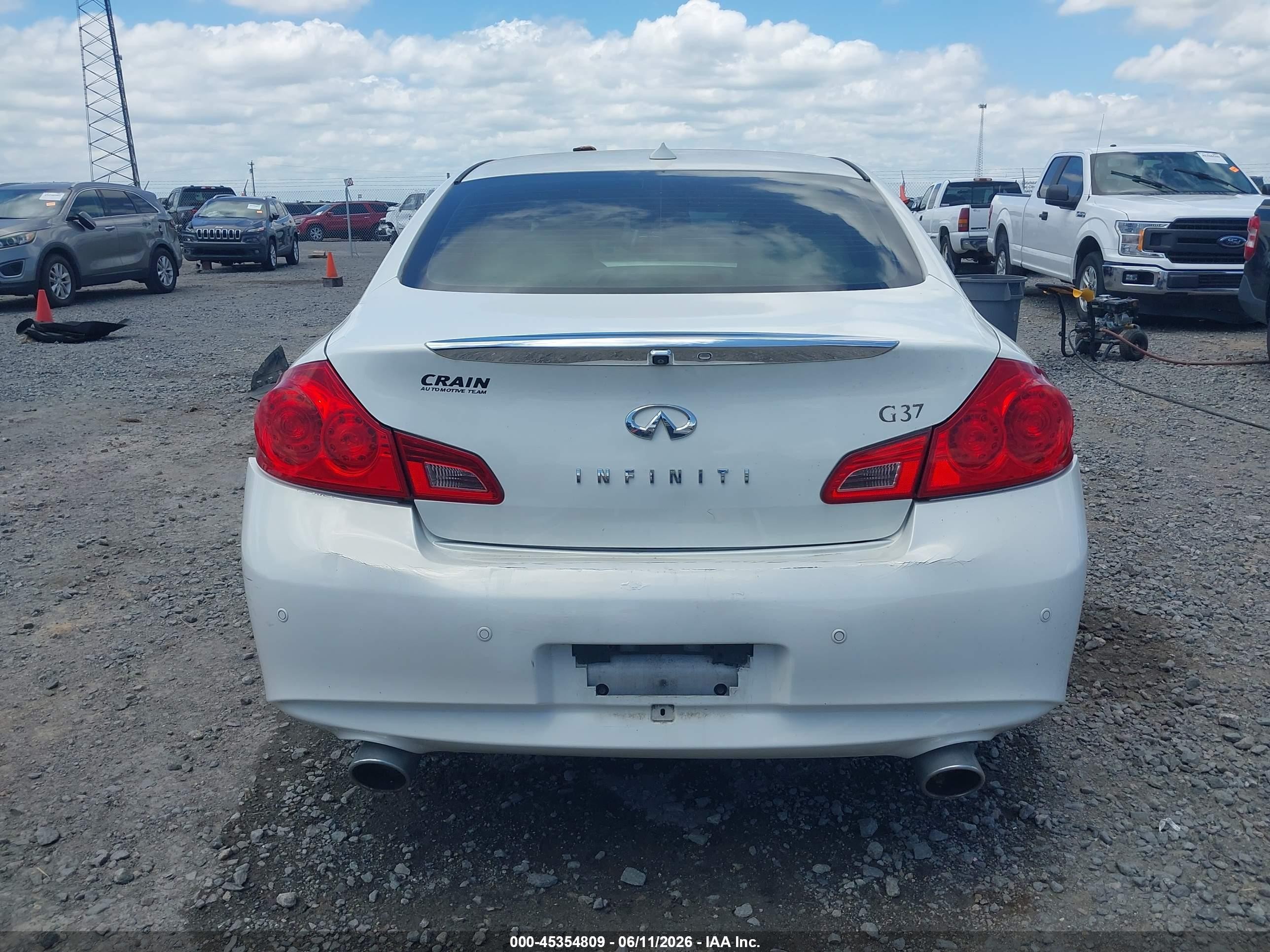 2013 Infiniti G37 Journey White vin: JN1CV6AP6DM725911