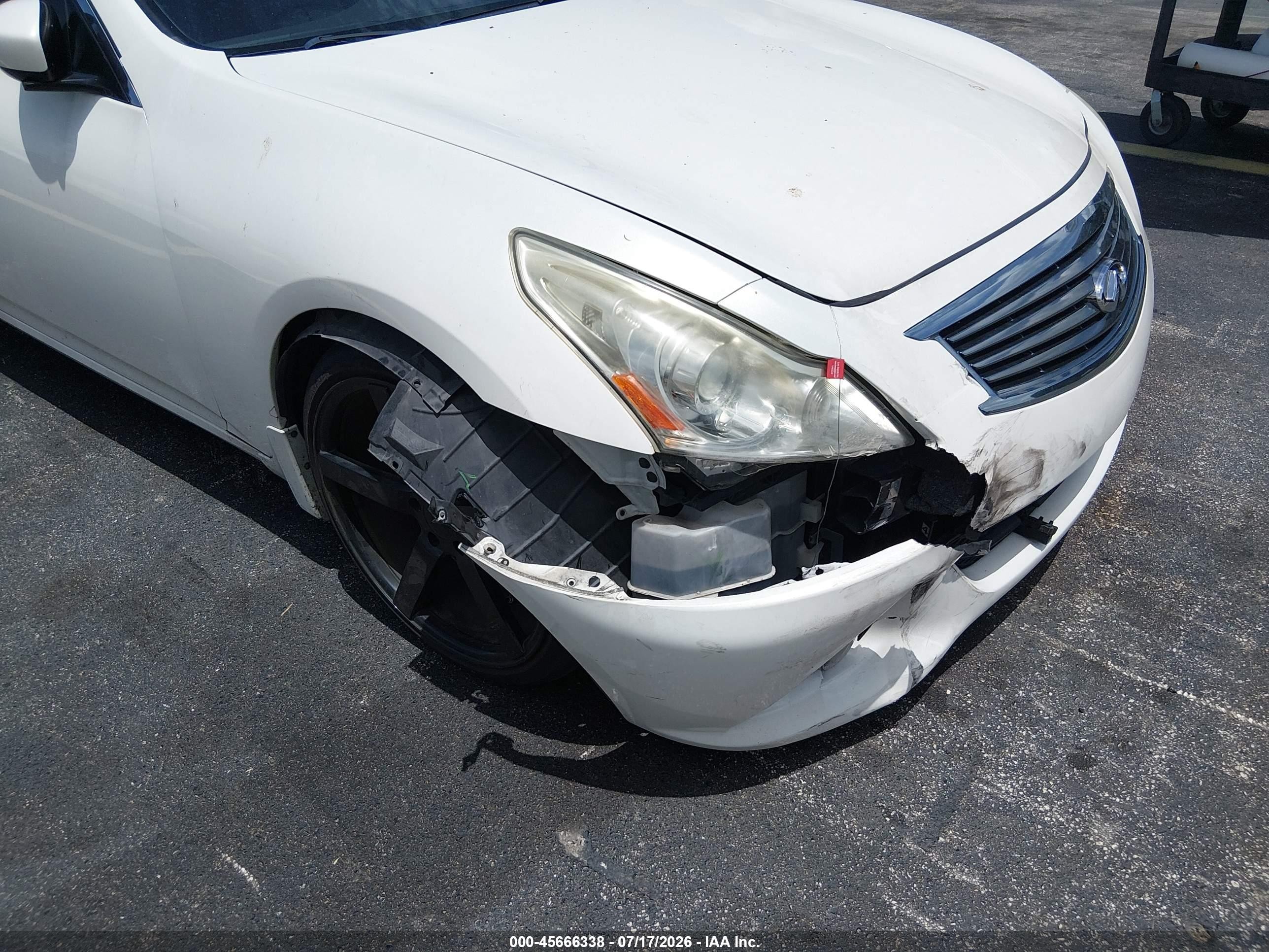 2010 Infiniti G37 Journey White vin: JN1CV6AP7AM202716