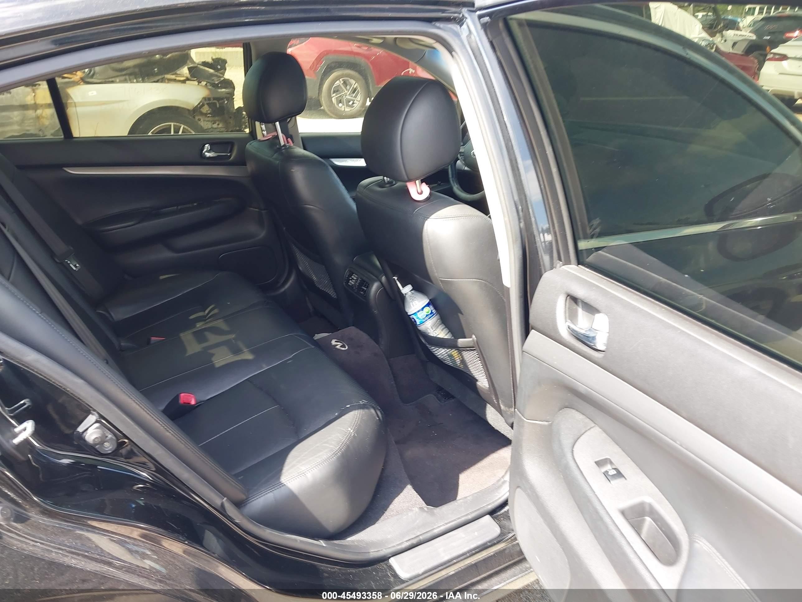 2010 Infiniti G37 Journey Черный vin: JN1CV6AP7AM400177