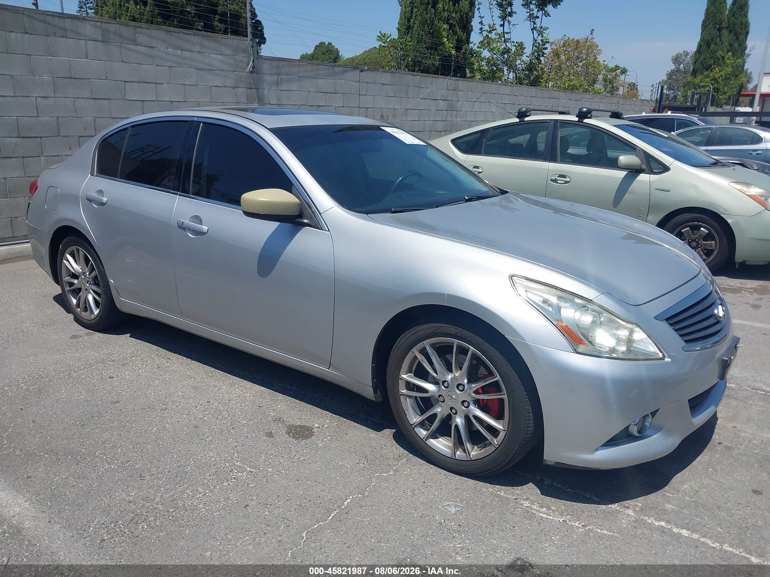 2010 Infiniti G37 Sport Серебряный vin: JN1CV6AP7AM400633