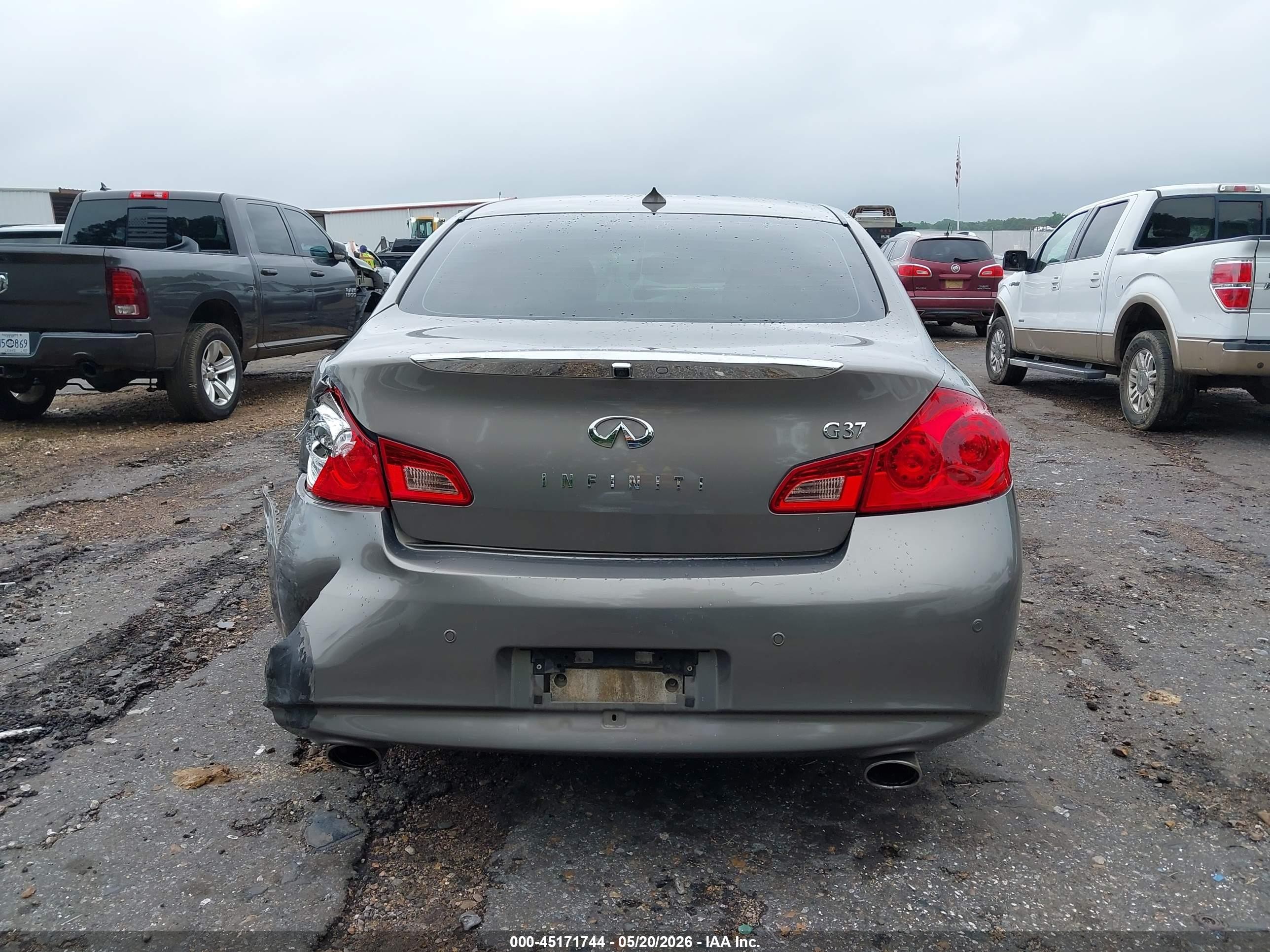 2010 Infiniti G37 Journey Gold vin: JN1CV6AP7AM409445