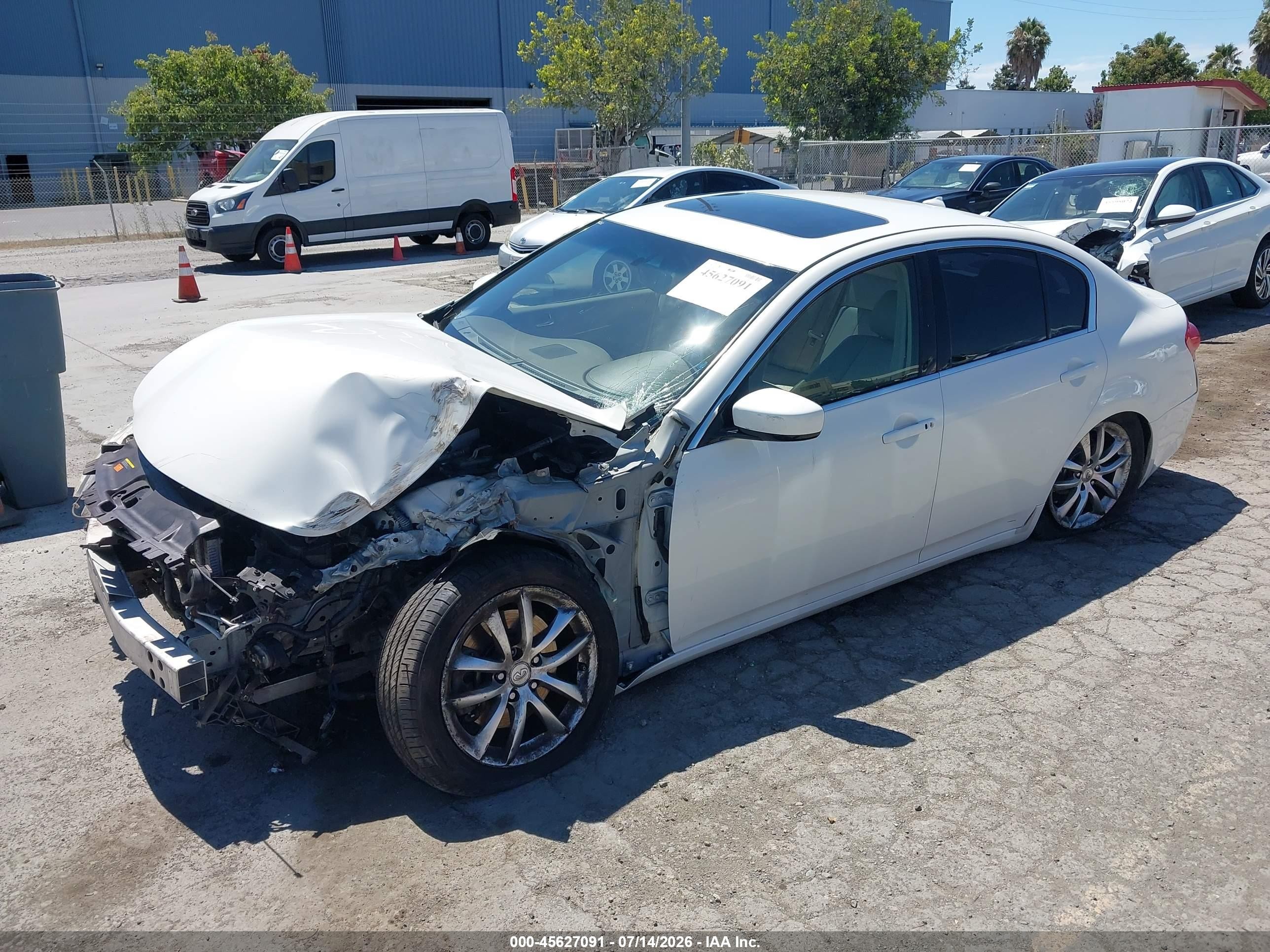 2012 Infiniti G37 Journey White vin: JN1CV6AP7CM624911