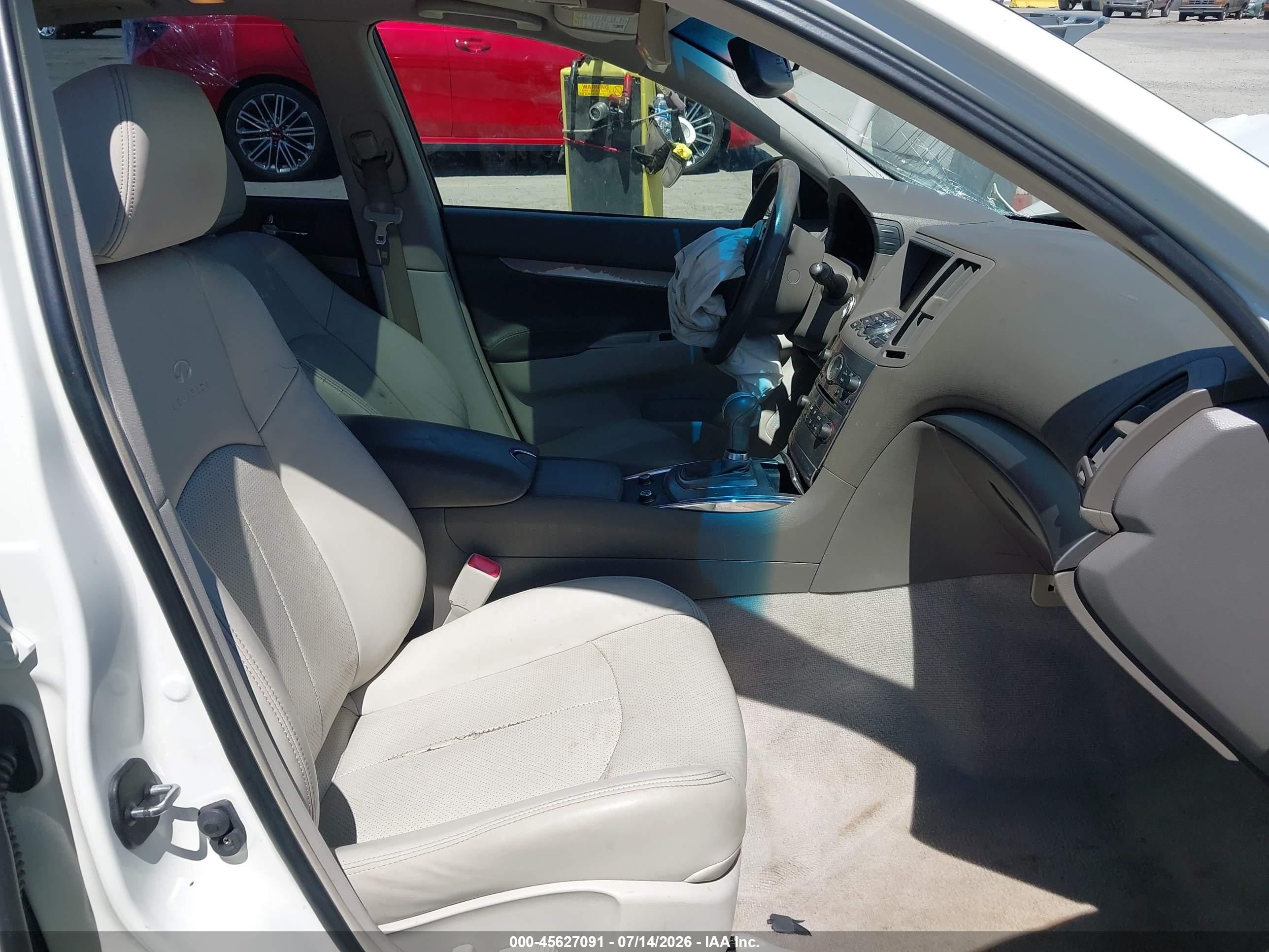 2012 Infiniti G37 Journey White vin: JN1CV6AP7CM624911